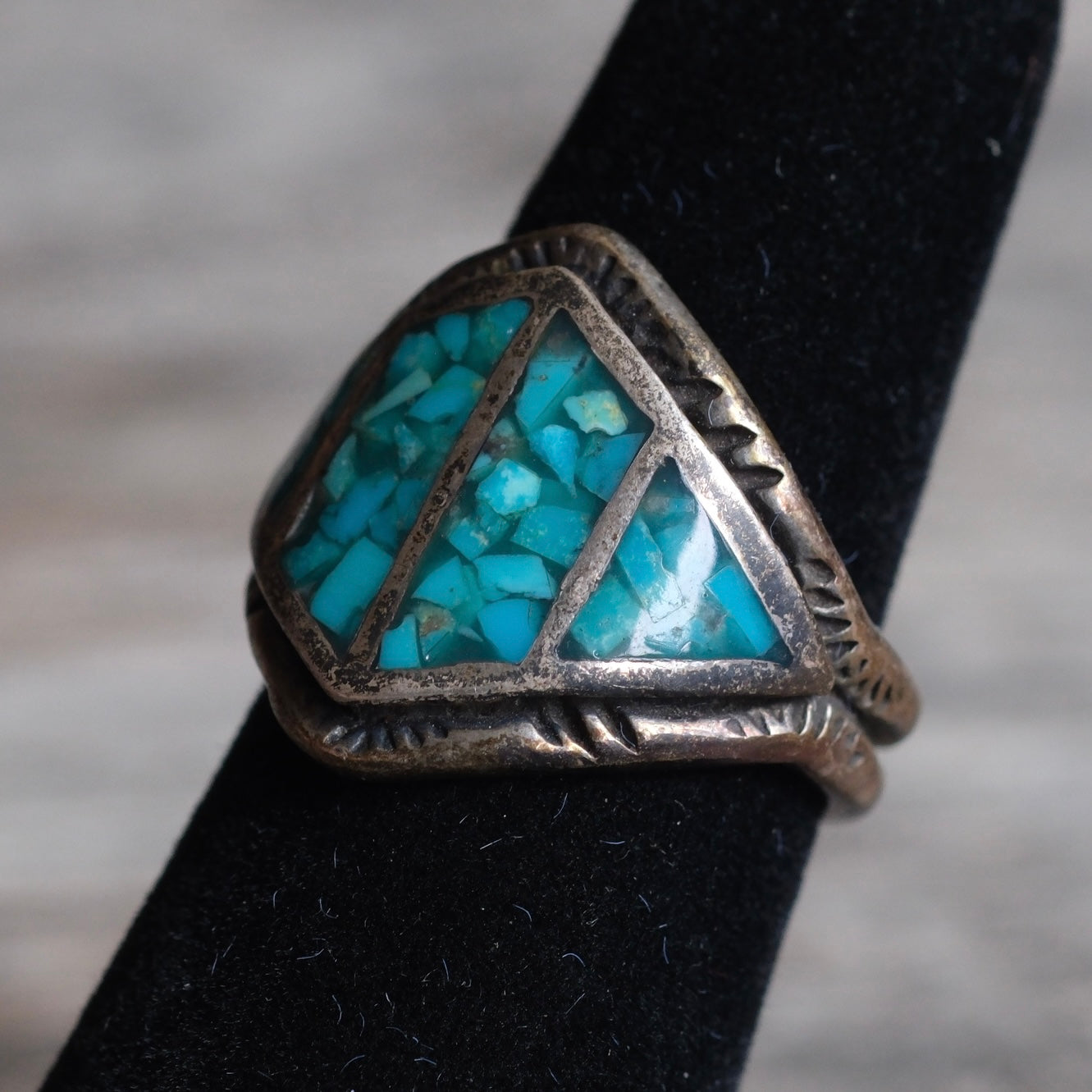 Vintage Sterling Crushed Turquoise Inlay Ring 5