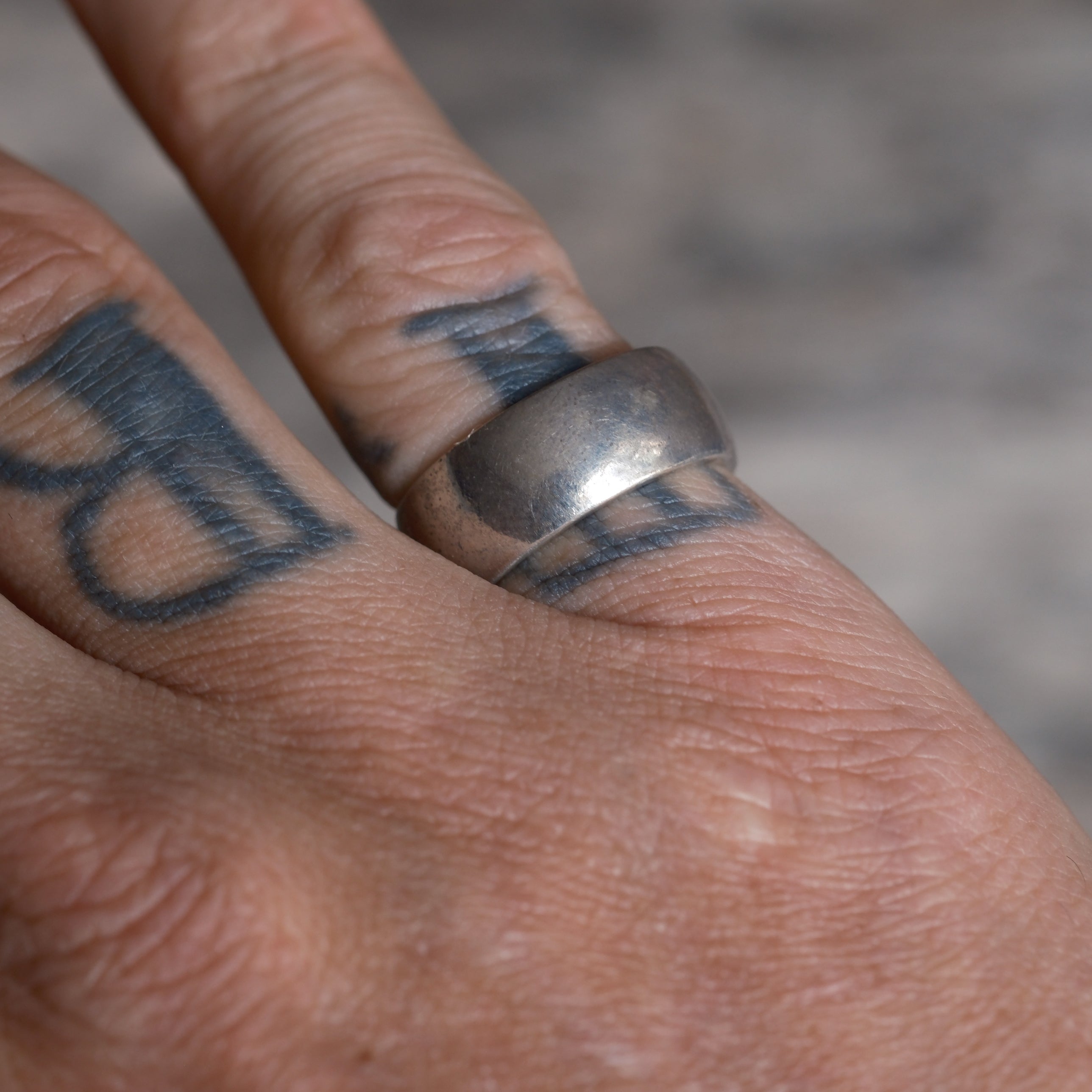 Vintage Sterling Silver Band Ring 6.5