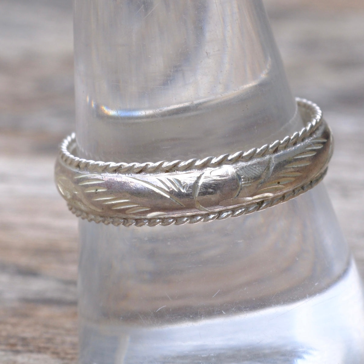 Vintage Sterling Silver Scroll Band Ring 10