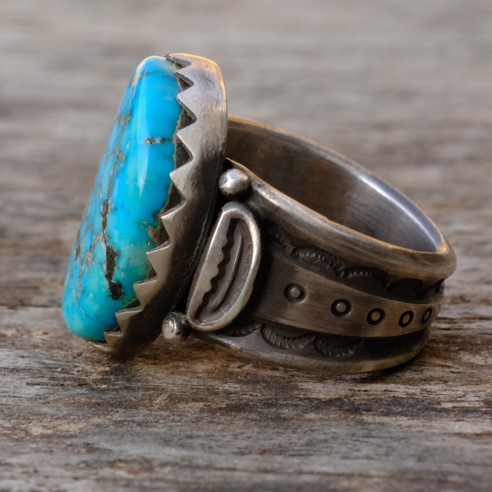 Heavy Ingot Sterling Silver Stamped Band Turquoise Ring 7.75