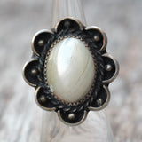Vintage Sterling Mother Of Pearl Florette Ring 5.5