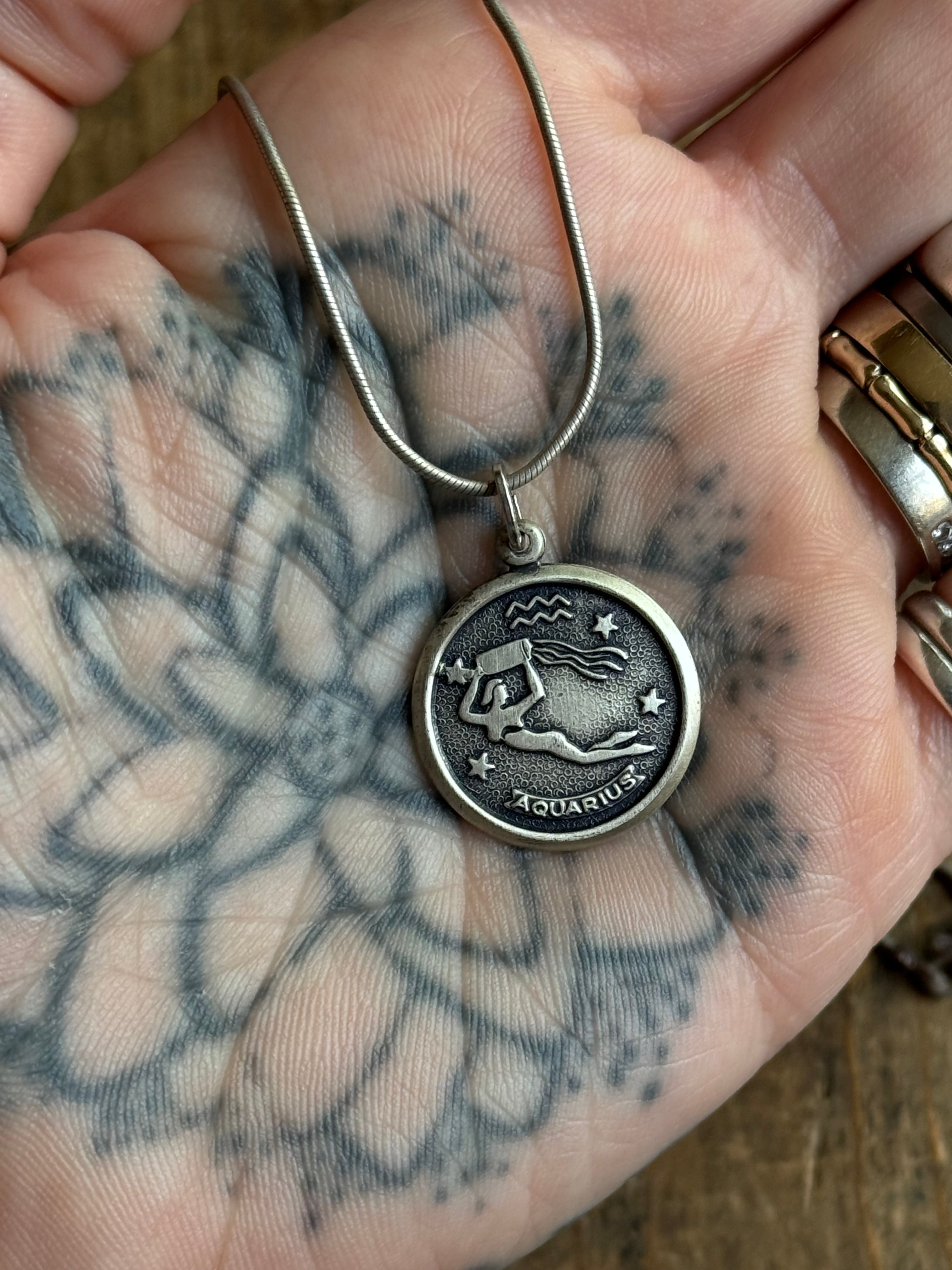 Vintage Sterling Silver Aquarius Necklace