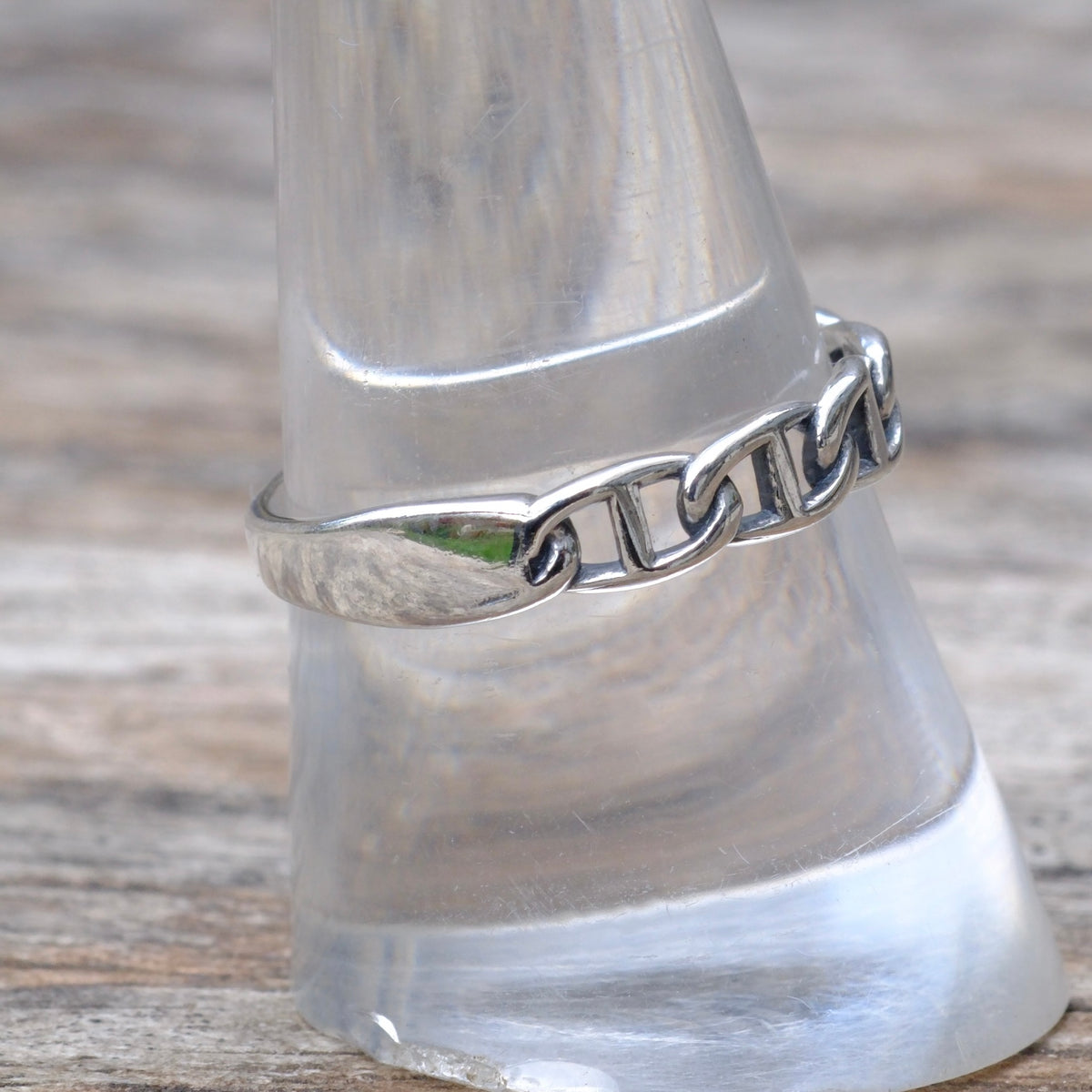 Vintage Sterling Chain Band 9.5