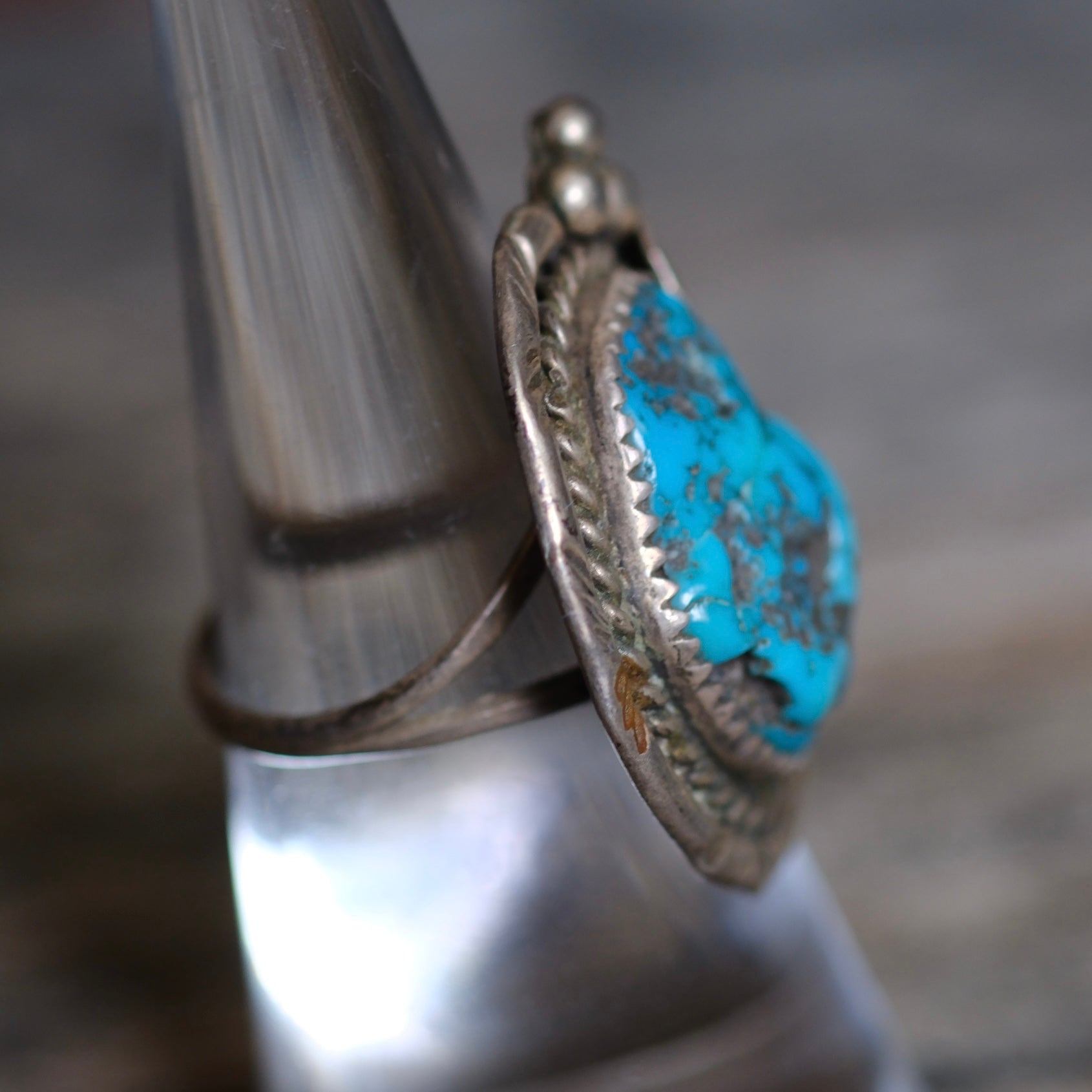 Vintage Sterling Chunky Turquoise Feather Ring 6.75