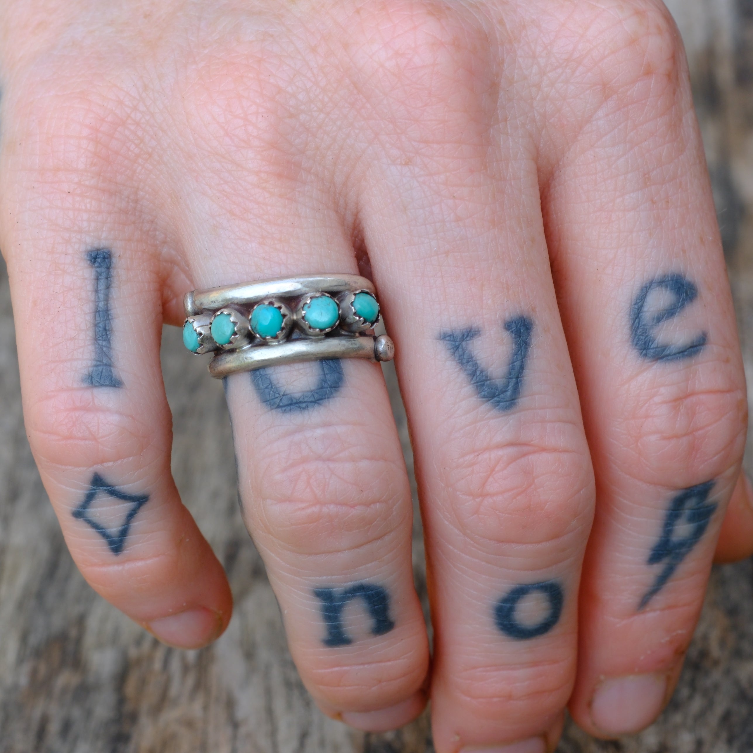Vintage Sterling Snake Eye Turquoise Band 6.25
