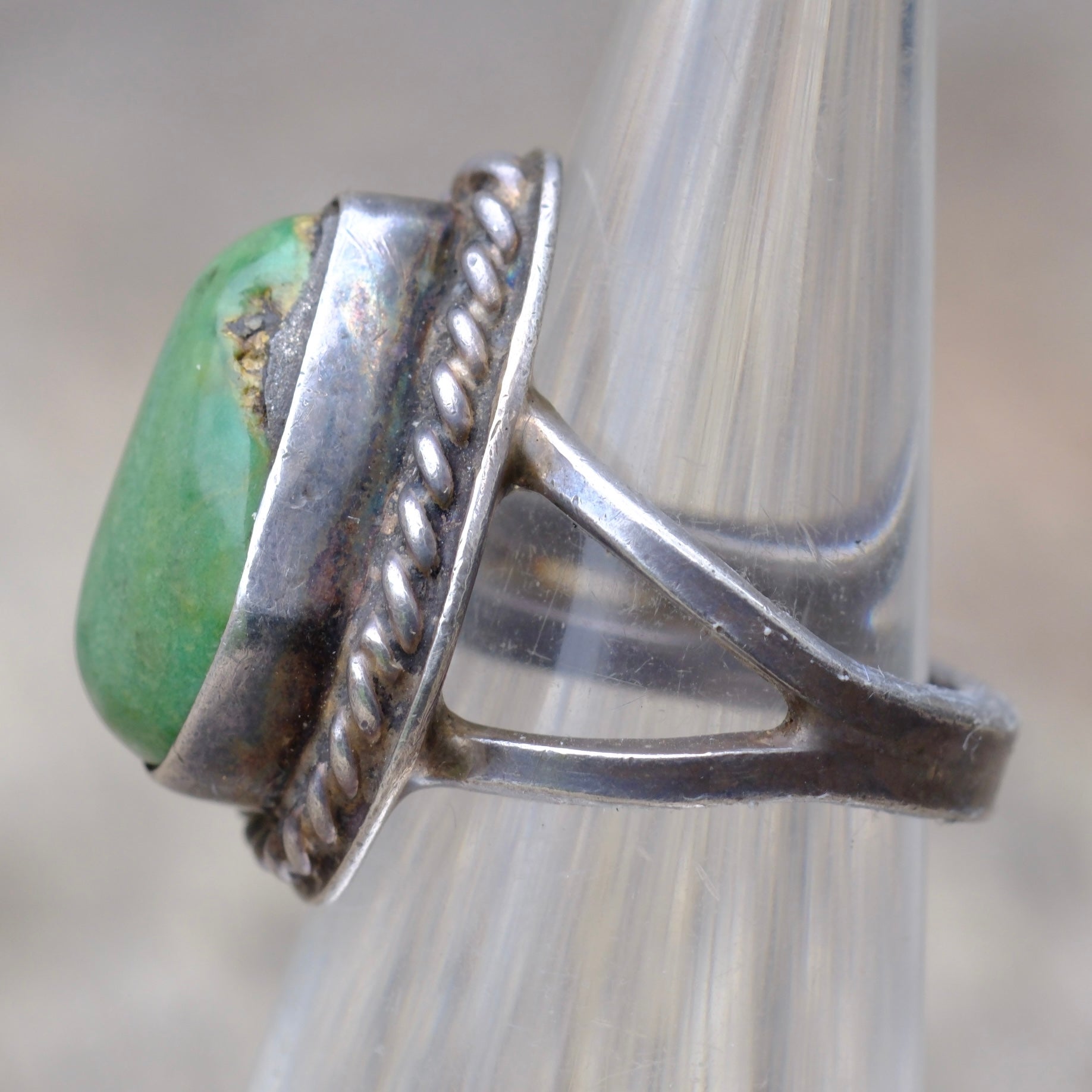 Vintage Sterling Turquoise Roper Ring 3.5