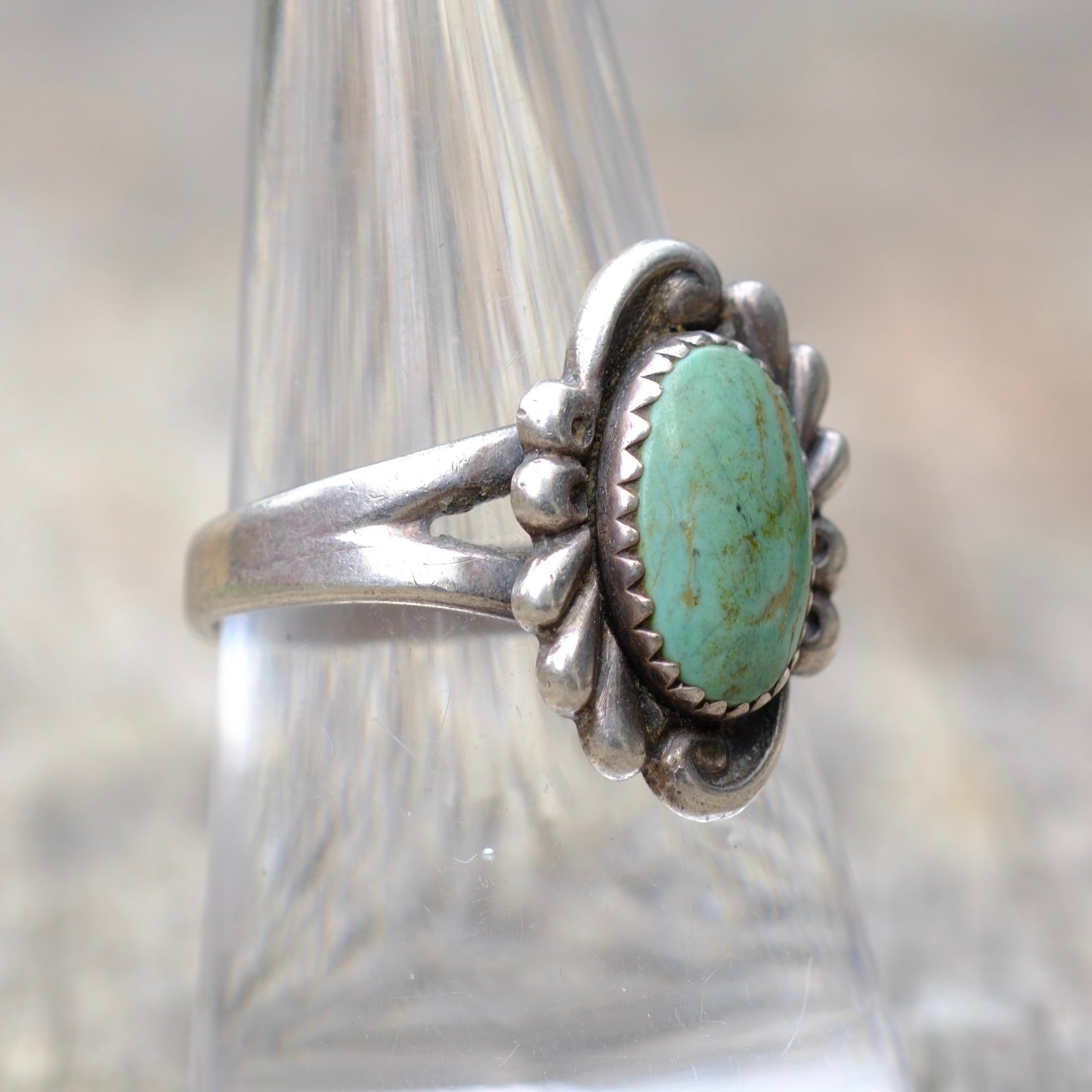 Vintage Sterling Turquoise Ring 8.5