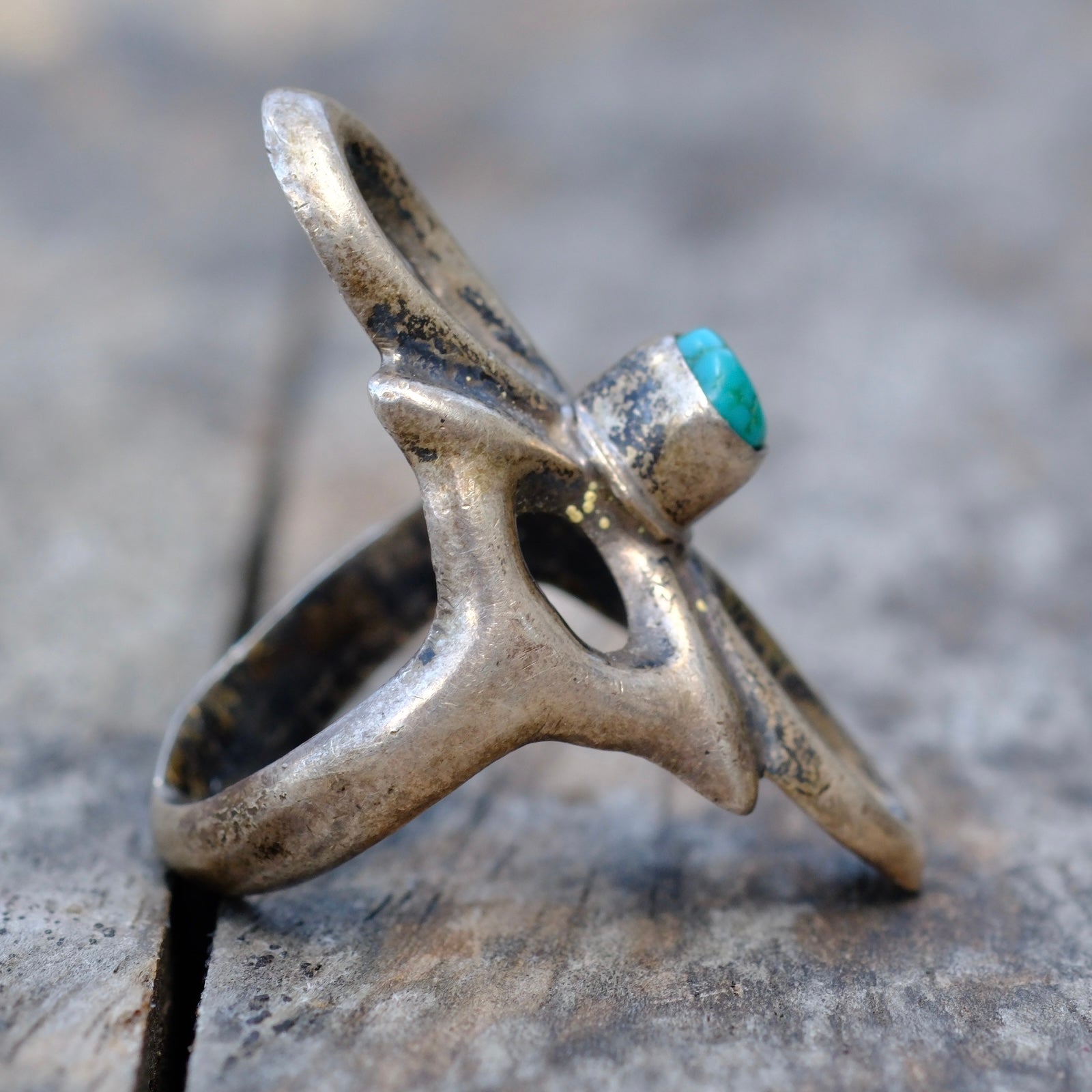 Vintage Sterling Turquoise Sand Cast Ring 6.5