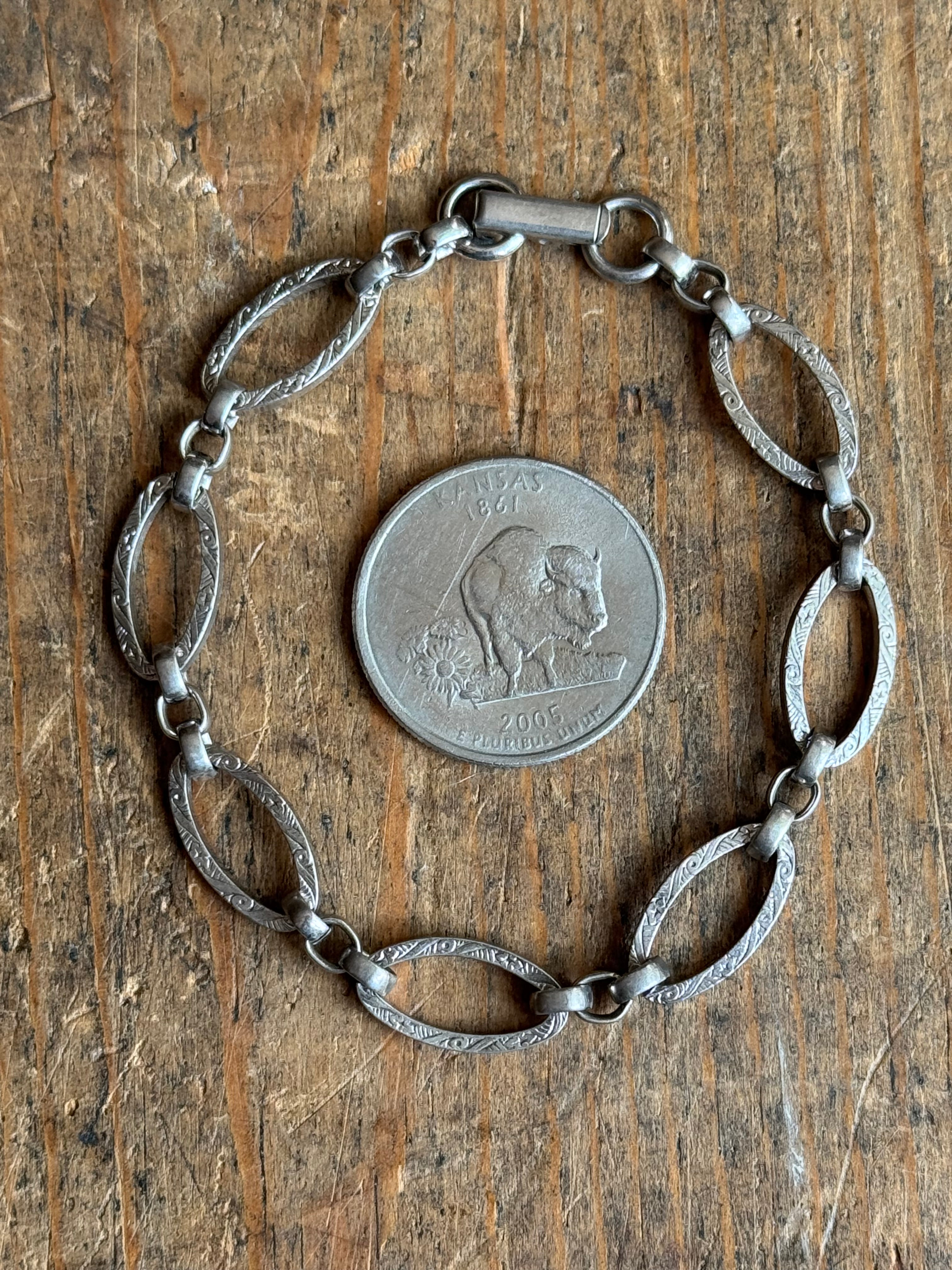 Vintage Sterling Silver 7” Etched Oval Link Chain Bracelet