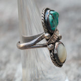 Vintage Sterling Turquoise and MOP Feather Ring 5.5
