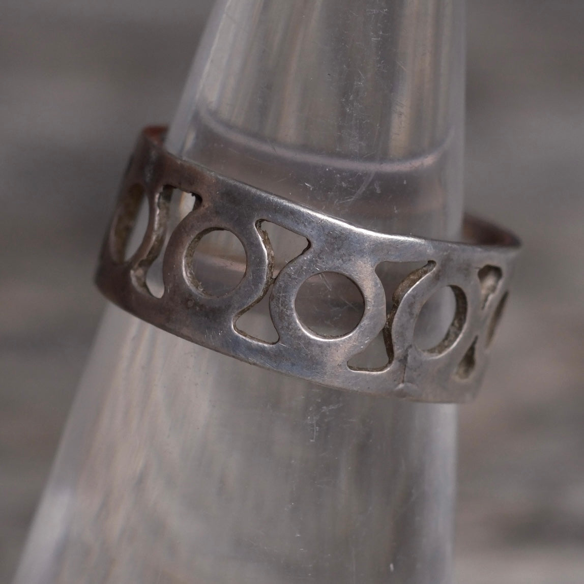 Vintage Sterling Modernist Band Ring 6
