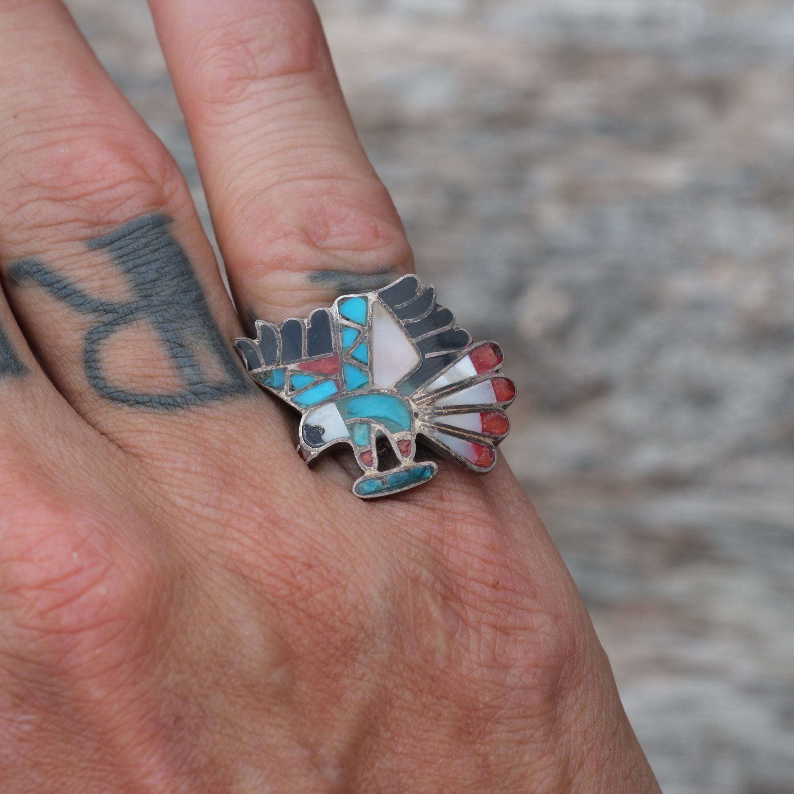 OLDER Vintage Sterling Zuni Inlay Eagle Ring 5.75