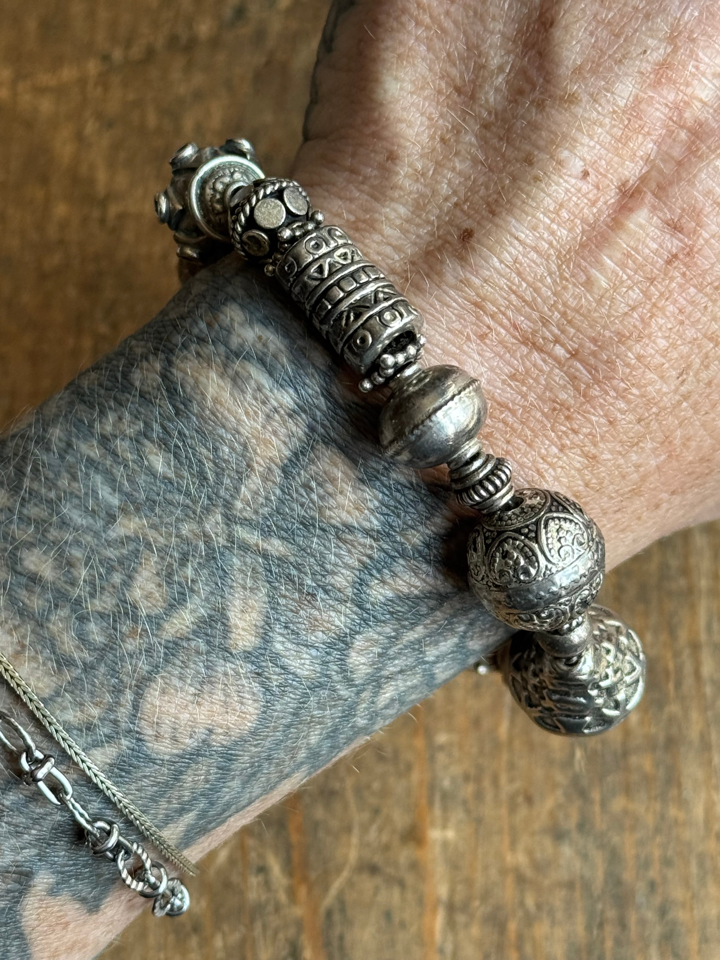 Vintage Sterling Silver 9” Tribal Bead Toggle Bracelet