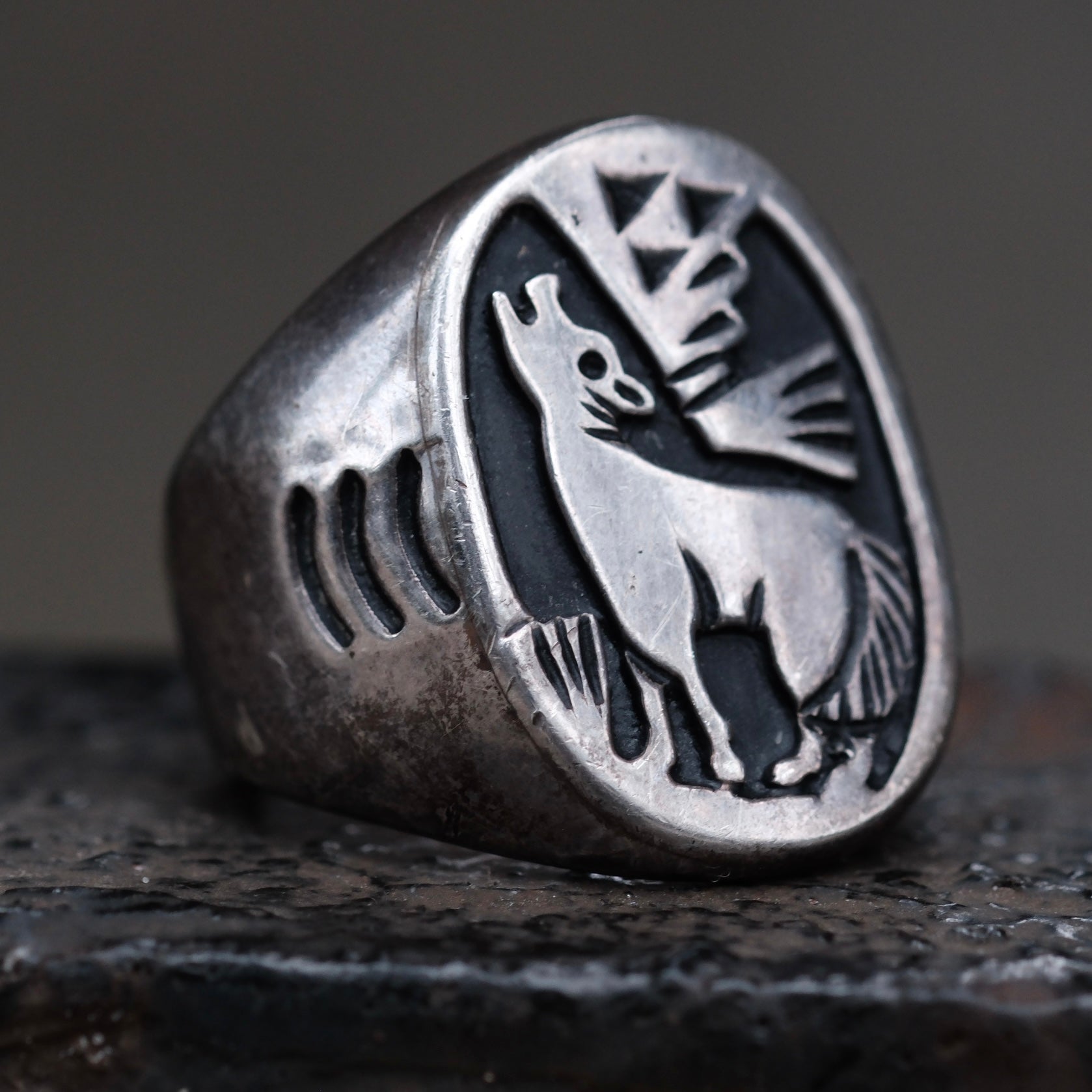 Vintage Sterling Howling Wolf Ring 7