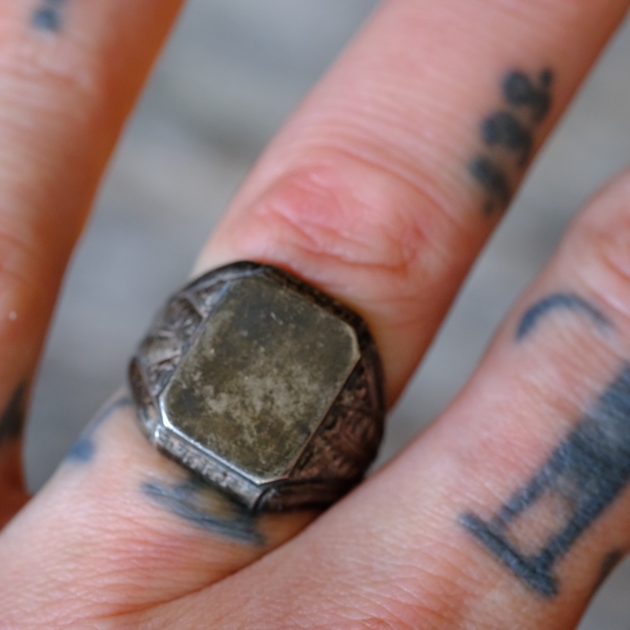 Vintage Sterling Silver Signet Ring 8.5
