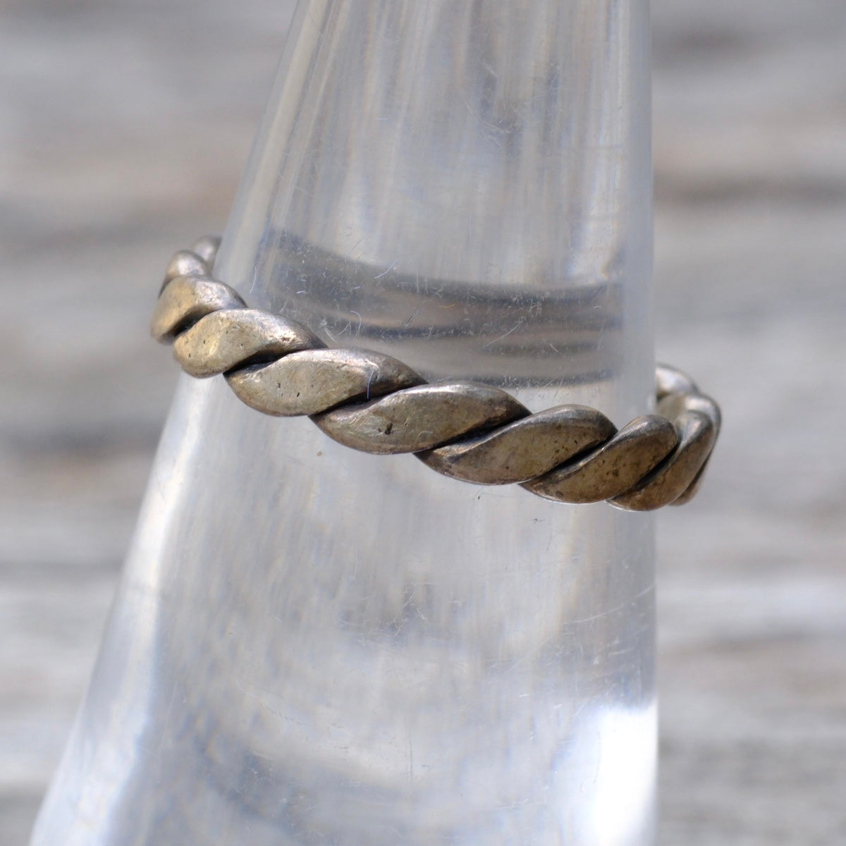 Vintage Sterling Twisted Band Ring 5.75