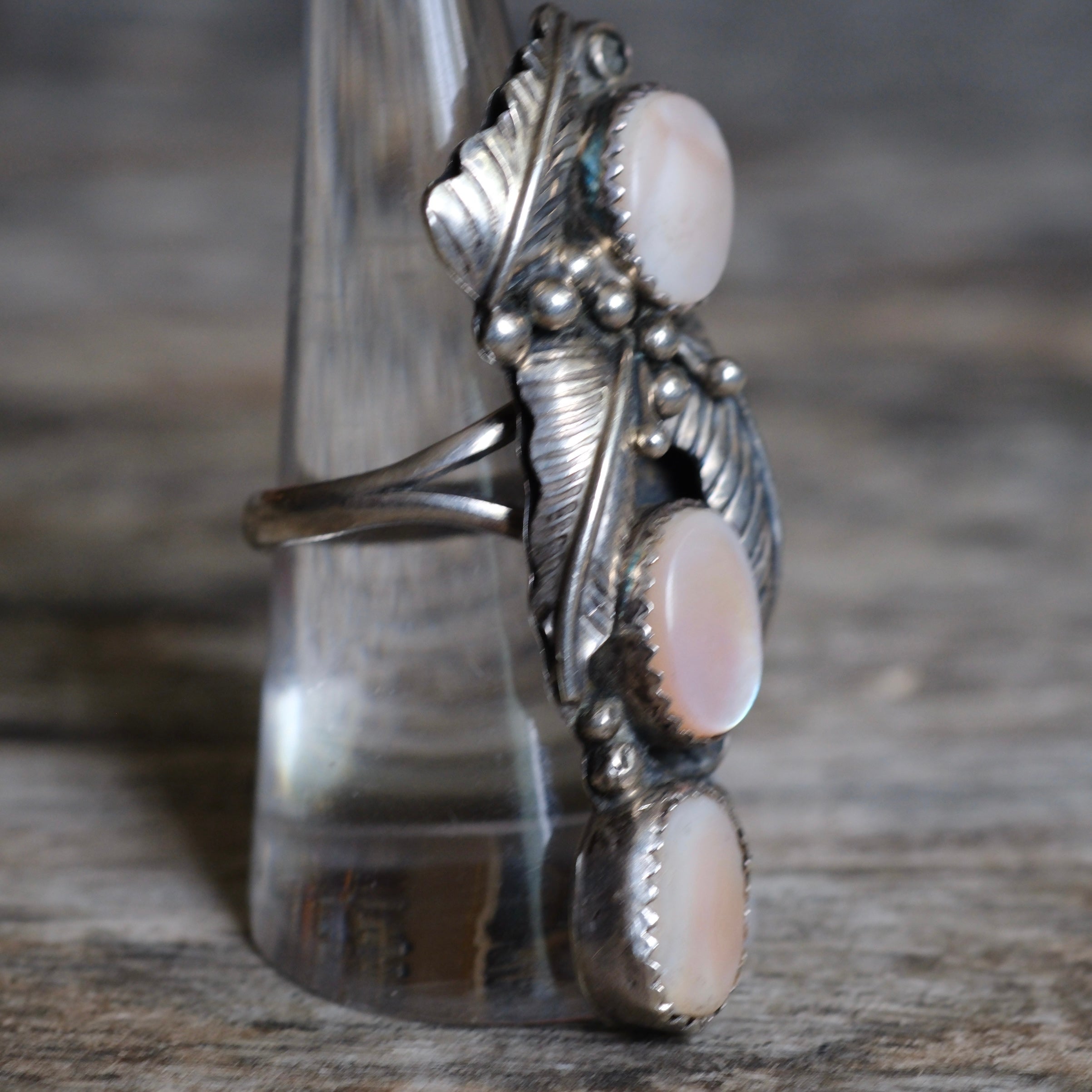 Huge Vintage Sterling 3- Stone Mother Of Pearl Feather Ring 9