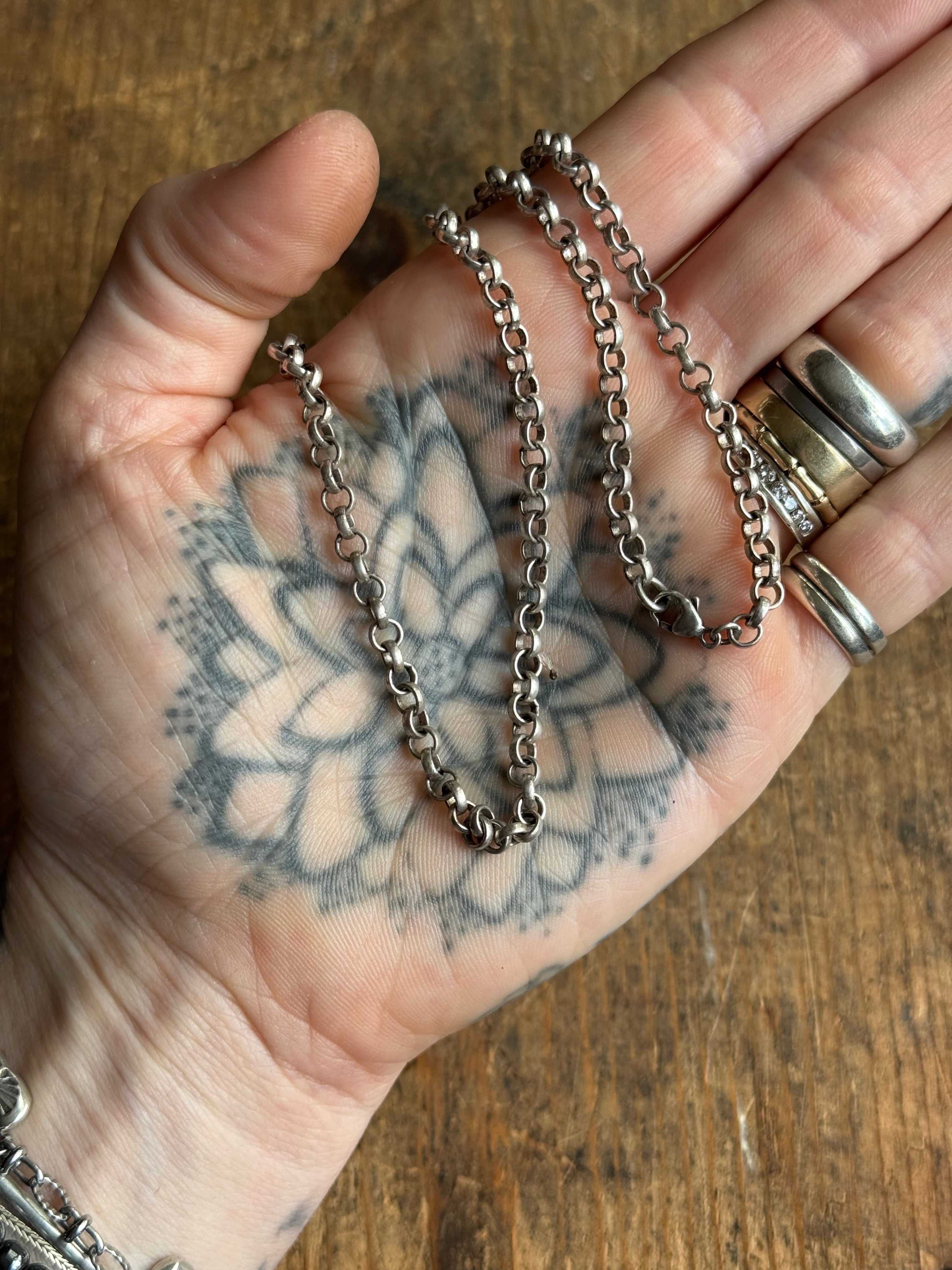 Vintage Sterling Silver 16” Rolo Chain