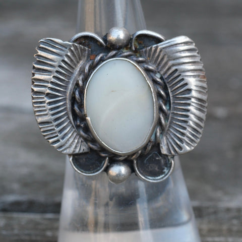 Vintage Sterling Mother Of Pearl Feather Ring 5.5