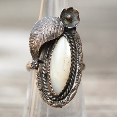Vintage Sterling Mother Of Pearl Feather Ring 6.5