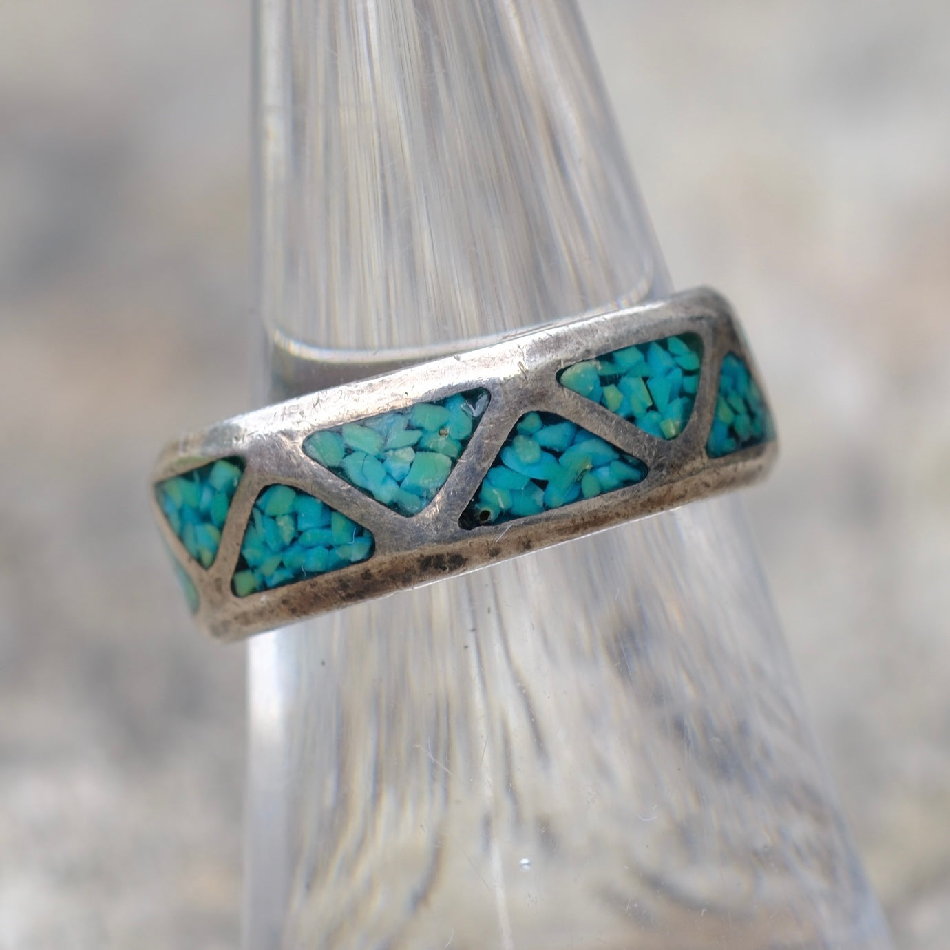 Vintage Sterling Crushed Turquoise Inlay Ring 7