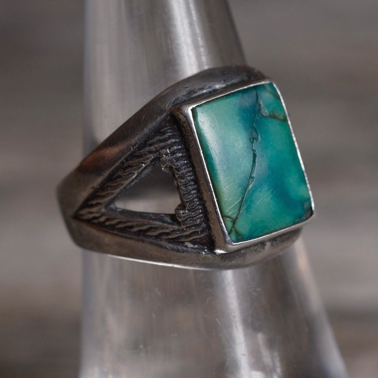 Vintage Sterling Turquoise Arrow Signet Ring 6.25