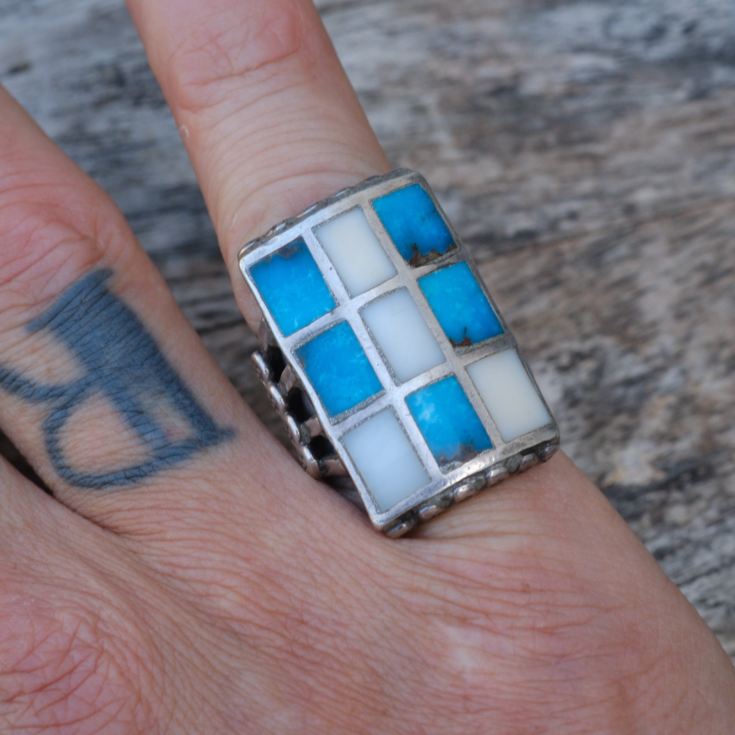 Vintage Sterling Turquoise and Mother Of Pearl Inlay Ring 5.5
