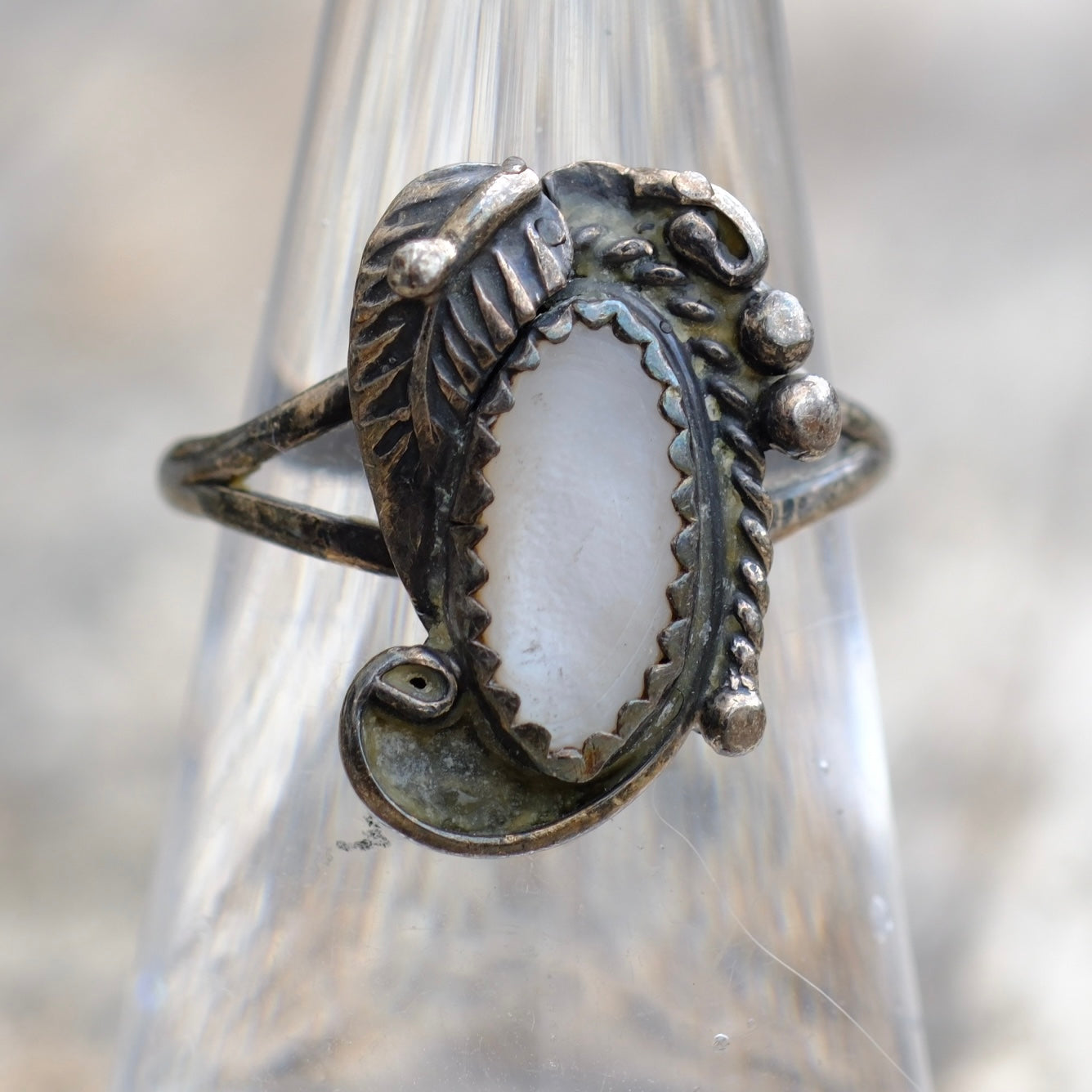 Vintage Sterling Mother Of Pearl Feather Ring 6.75