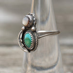 Vintage Sterling Turquoise and MOP Feather Ring 5.25