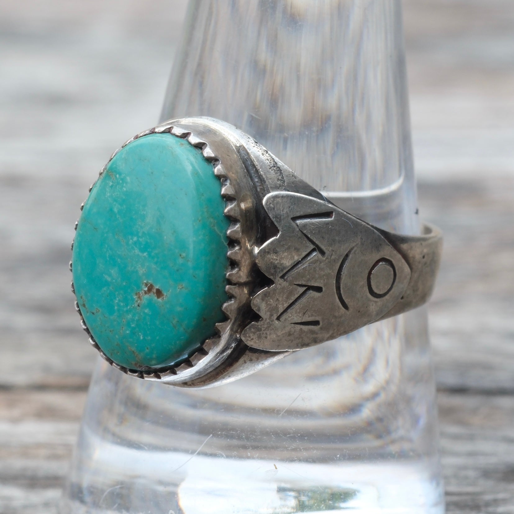 Vintage Sterling Turquoise Stamped Band Ring 9.75