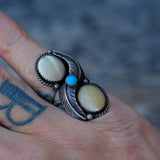 Vintage Sterling Mother Of Pearl and Turquoise Ring 4.5
