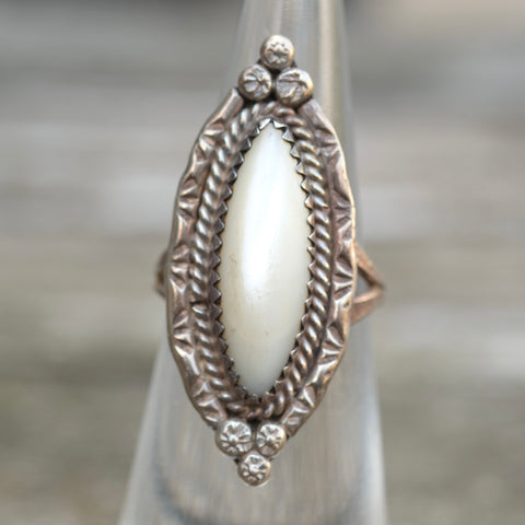 Vintage Sterling Mother Of Pearl Ring 4.25