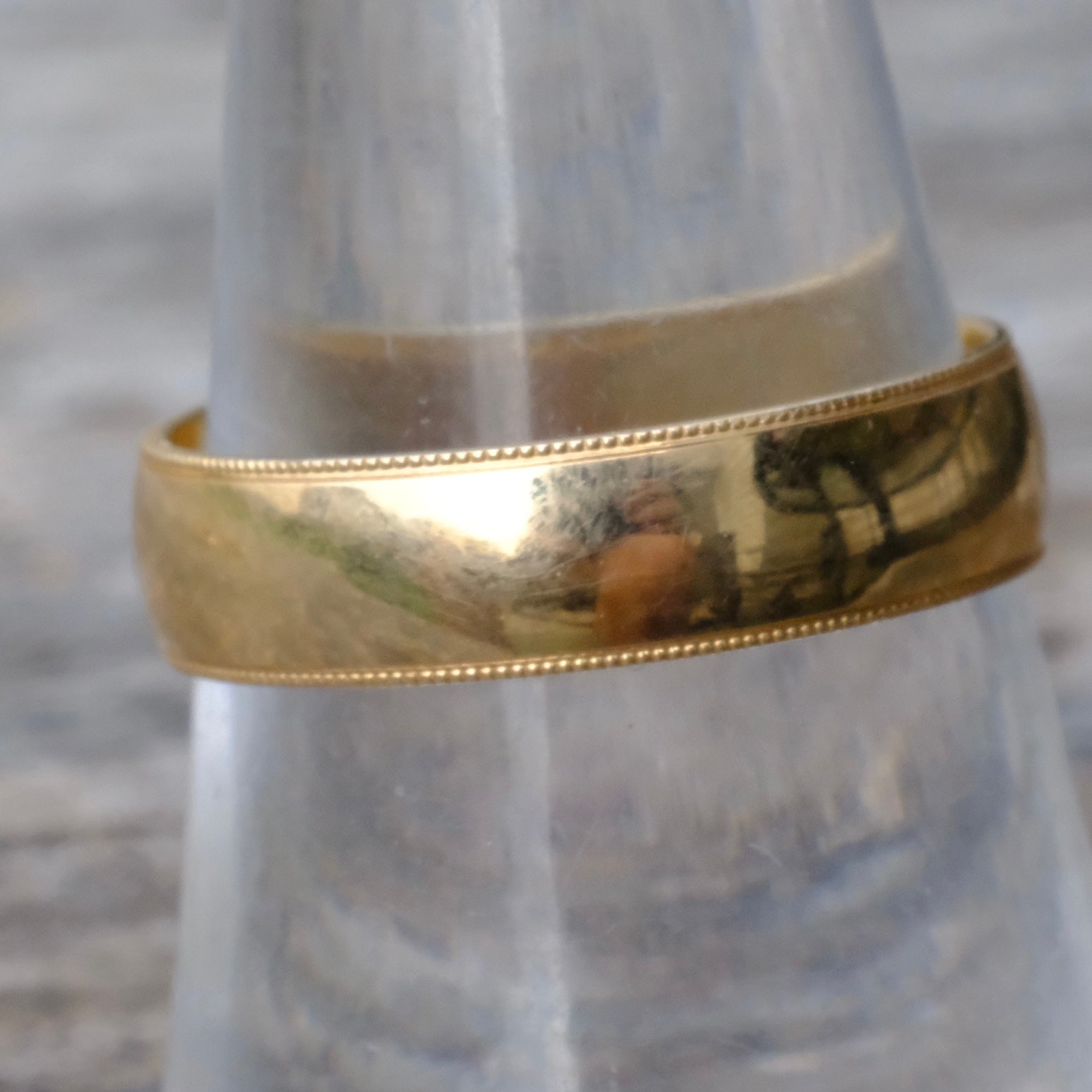 Vintage 14K Gold Band Ring 7.75
