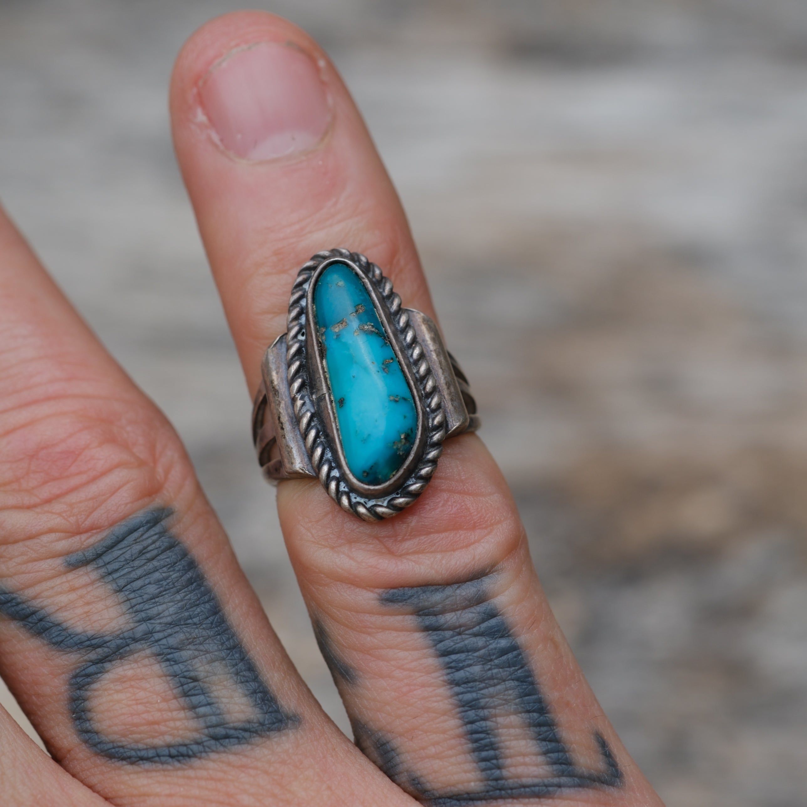 Vintage Sterling Turquoise Ring 4