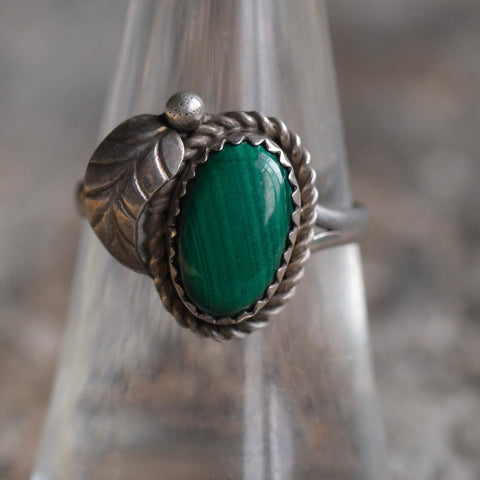 Vintage Sterling Malachite Feather Ring 7.5