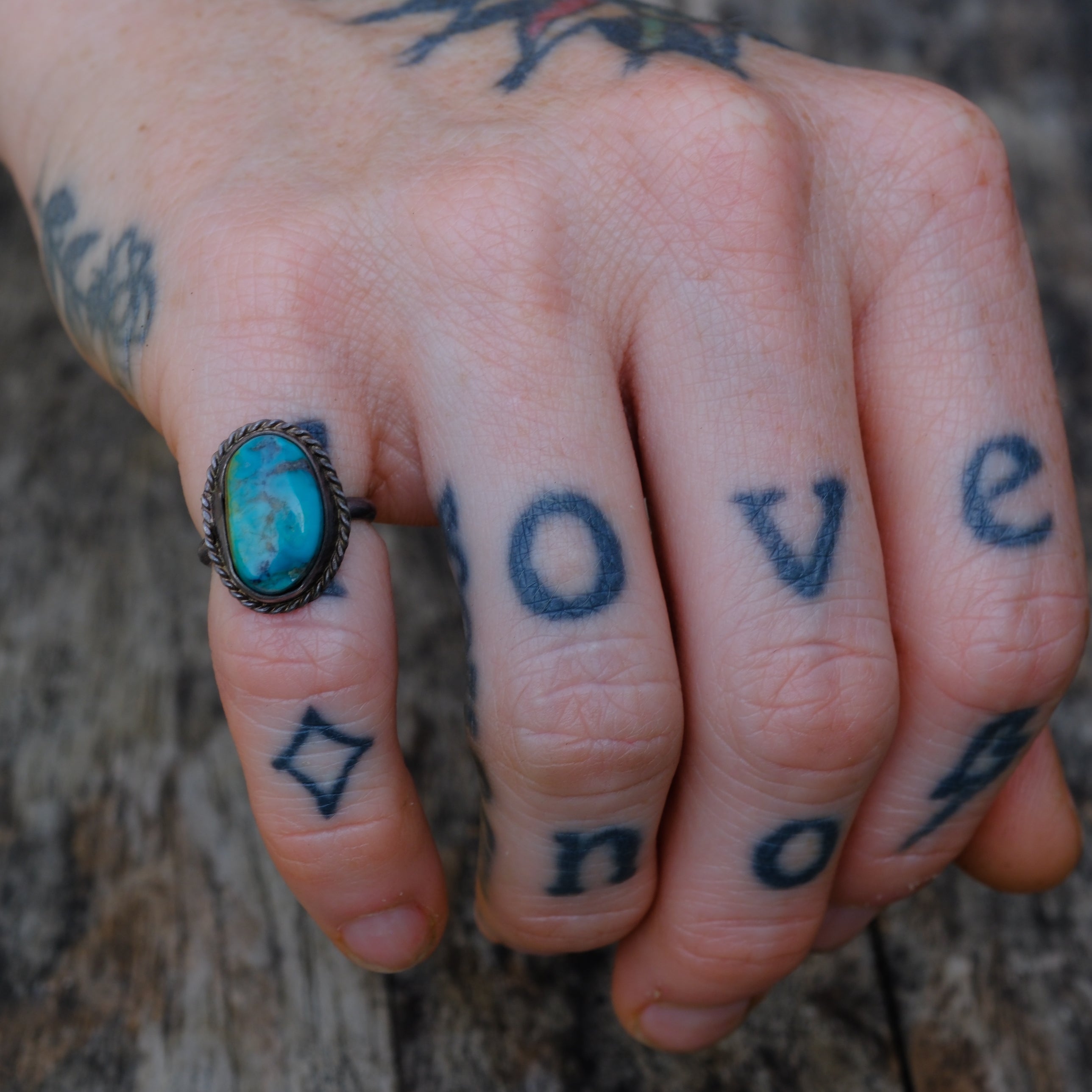 Vintage Sterling Turquoise Roper Ring 2