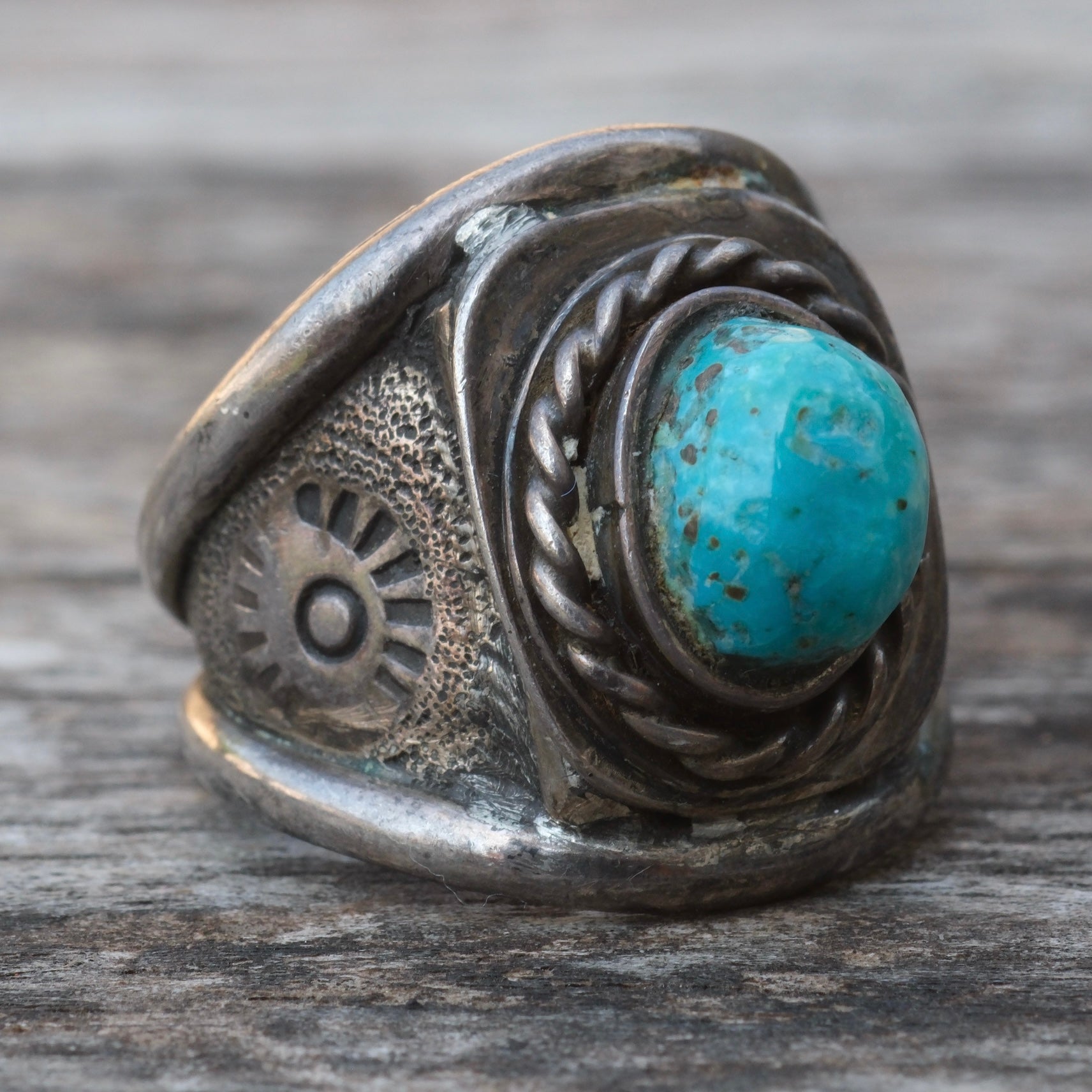 Vintage Sterling Turquoise Stamped Band Ring 8.5