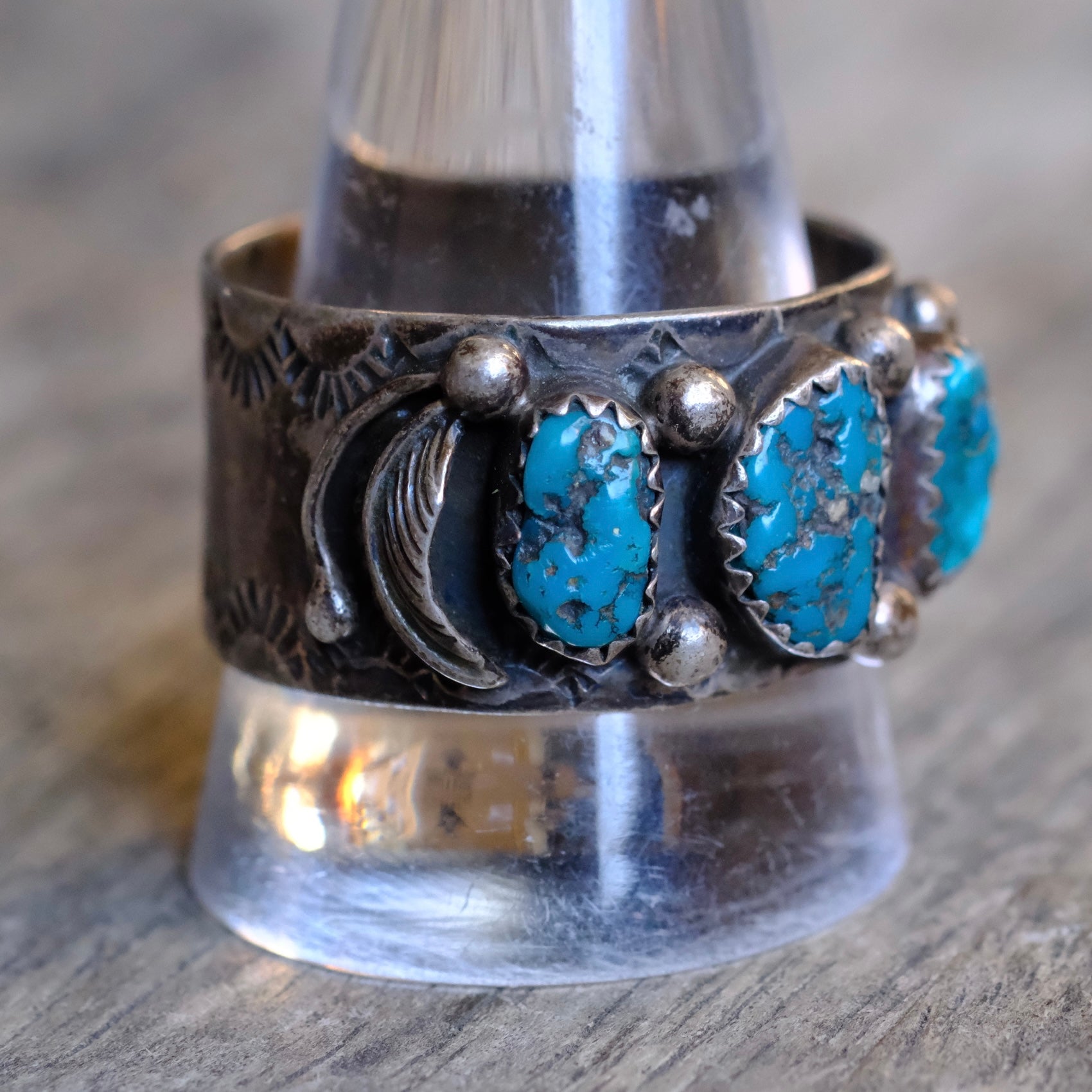 Vintage Navajo Sterling Turquoise Feather Stamped Band Ring Terry Martinez 13