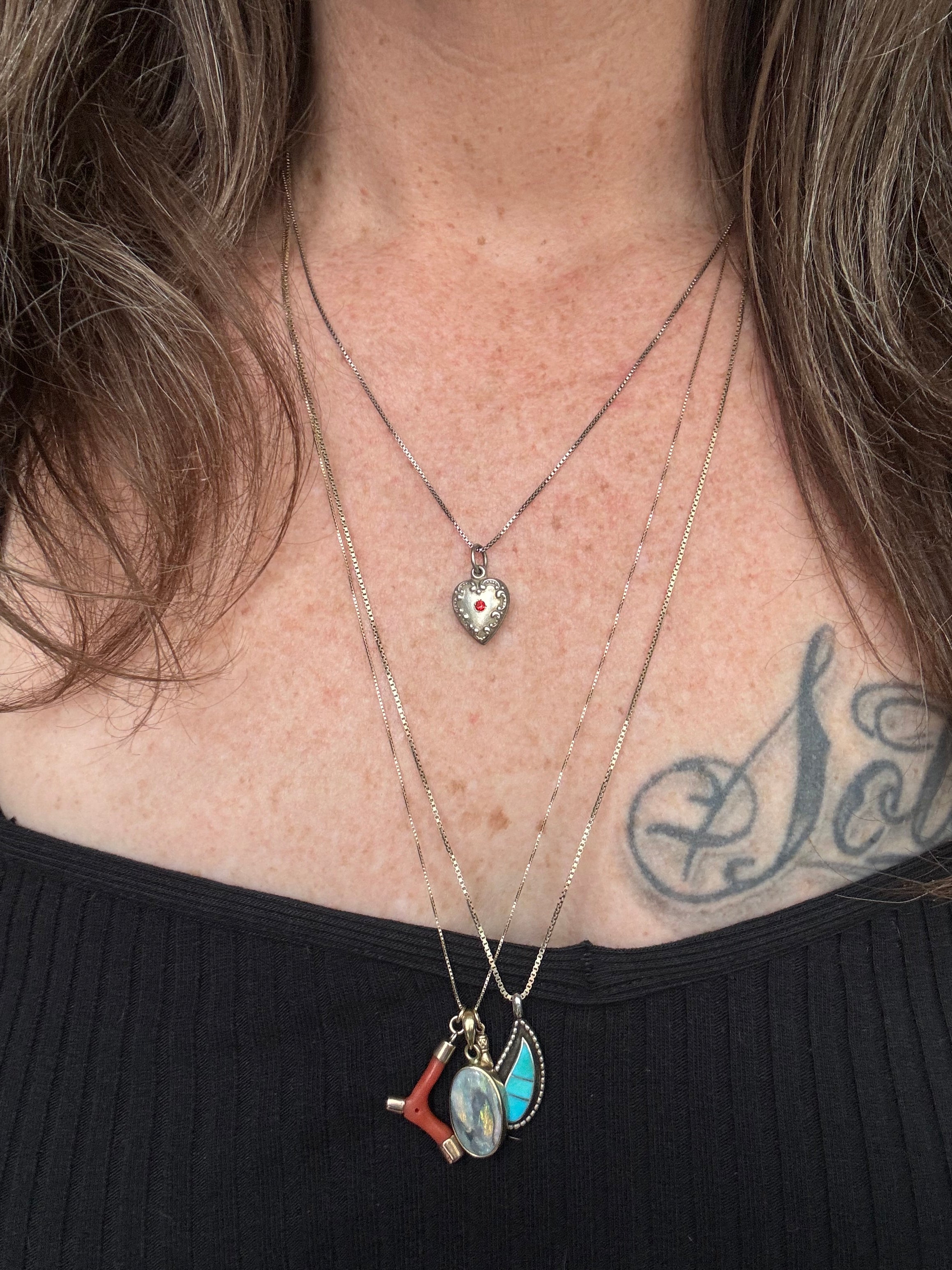 Vintage Sterling Silver Red Stone Forget Me Not Necklace