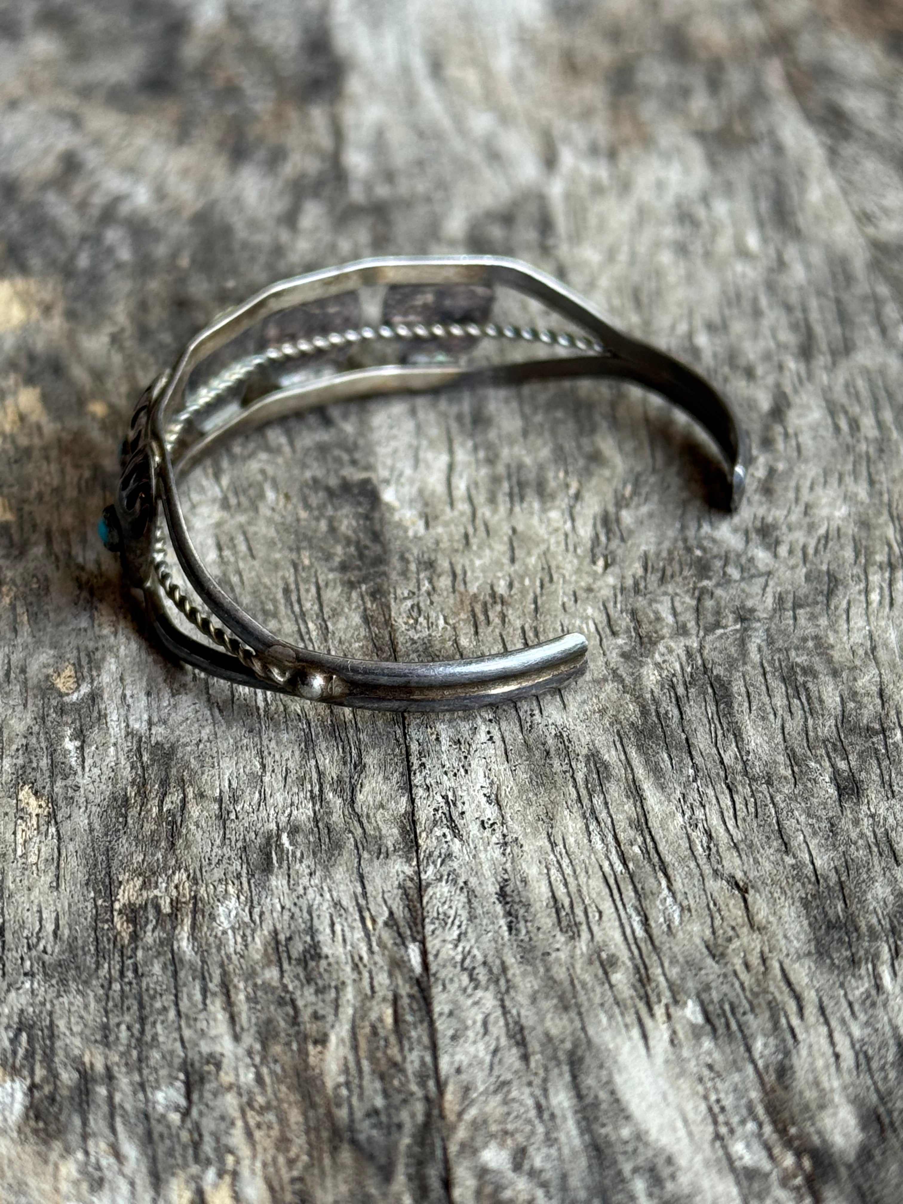 Vintage Sterling Silver Turquoise Bearclaw Shadowbox Cuff