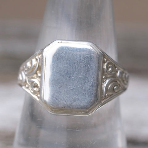 Vintage Sterling Silver Signet Ring 9.25