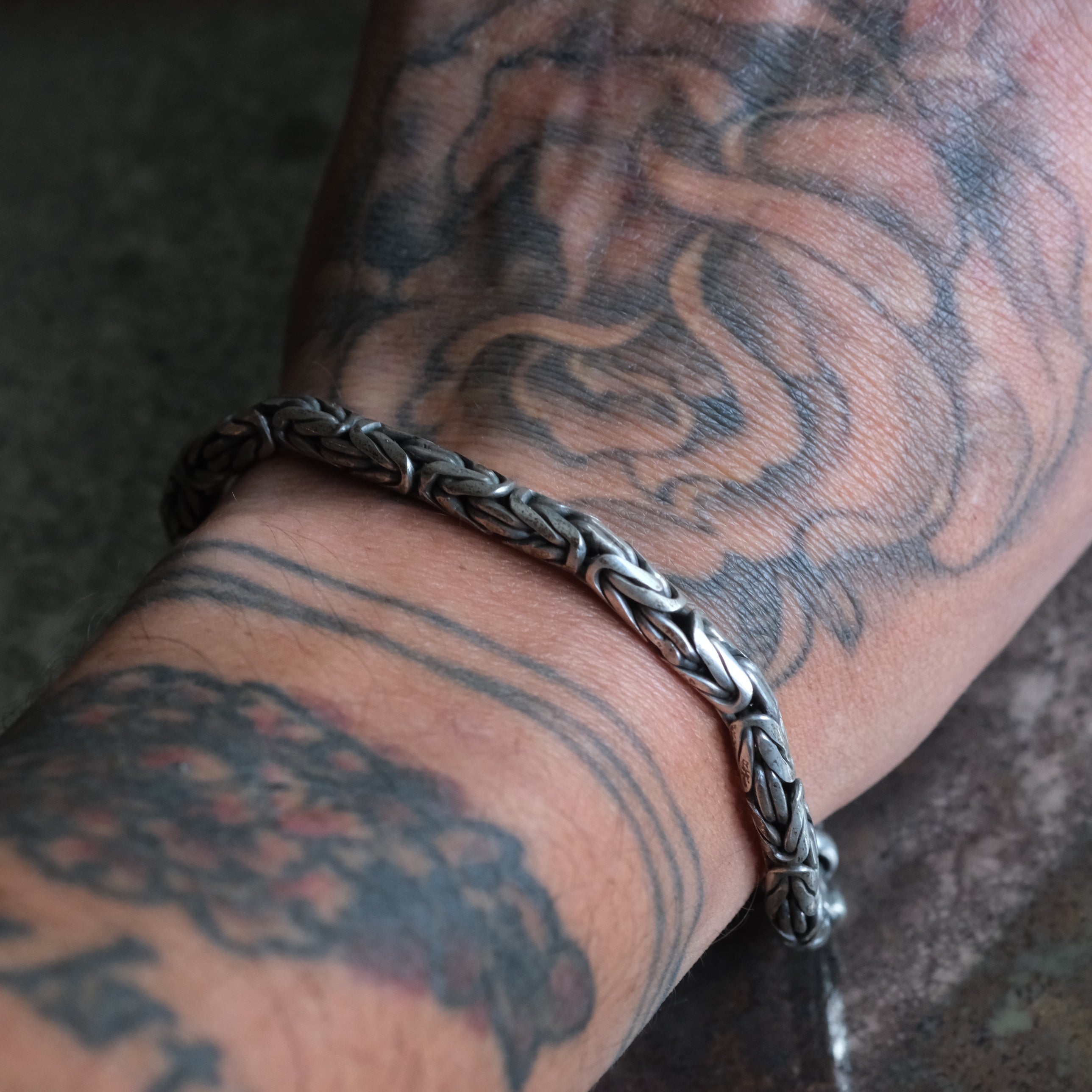 Vintage Sterling Silver Byzantine Bracelet 8.5"