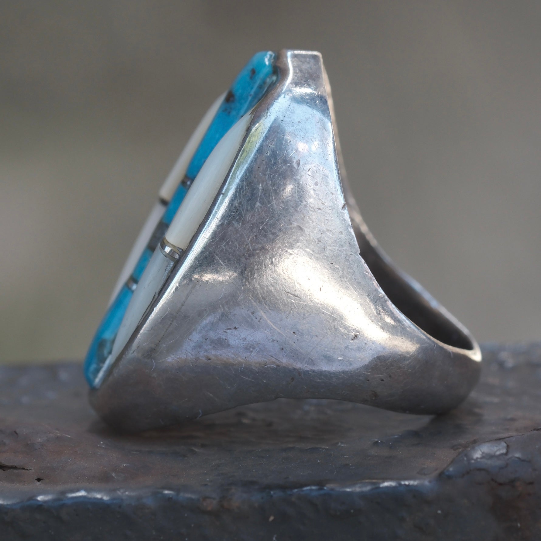 Vintager Sterling Turquoise and Mother Of Pearl Inlay Ring 9