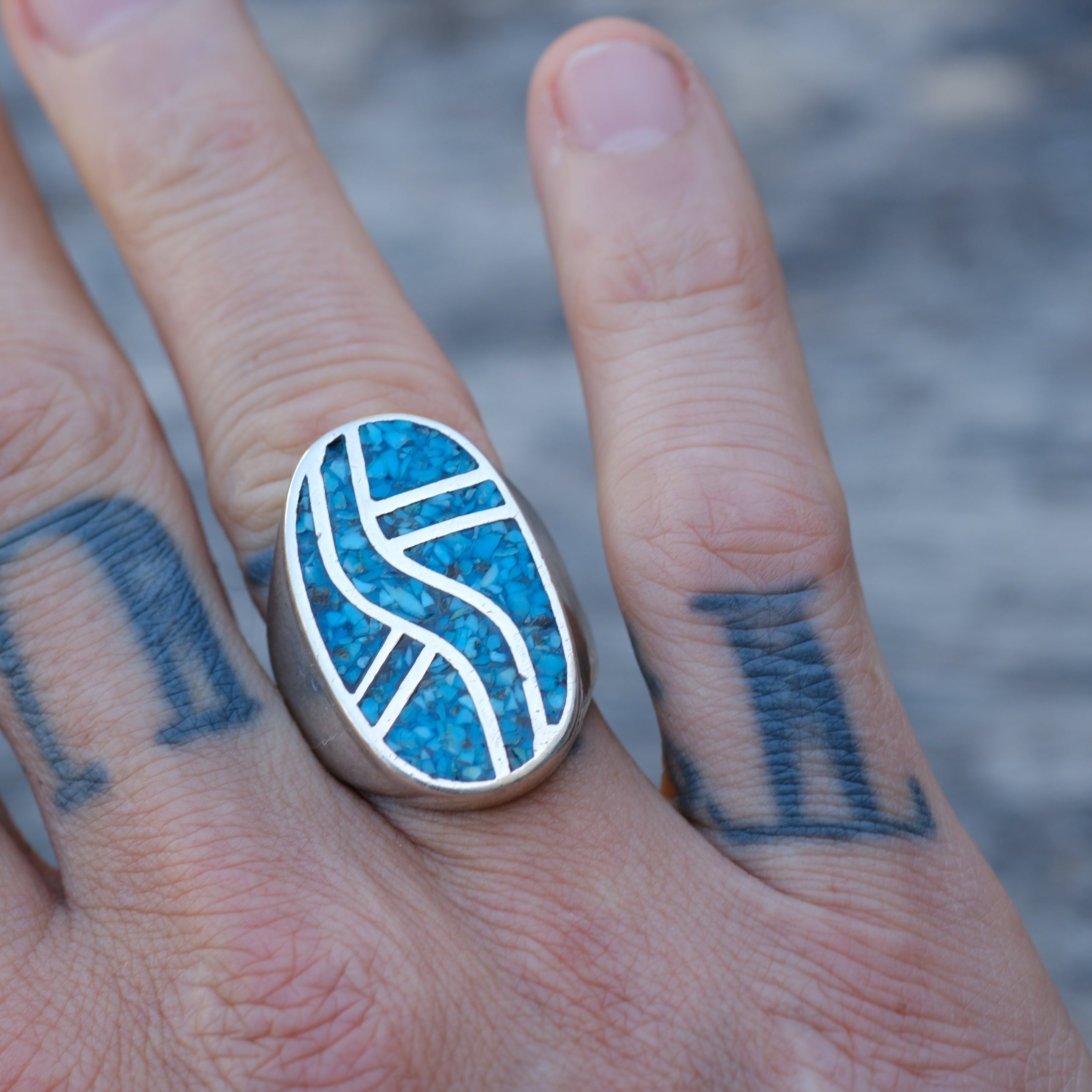 Vintage Sterling Crushed Turquoise Inlay Ring 8.75