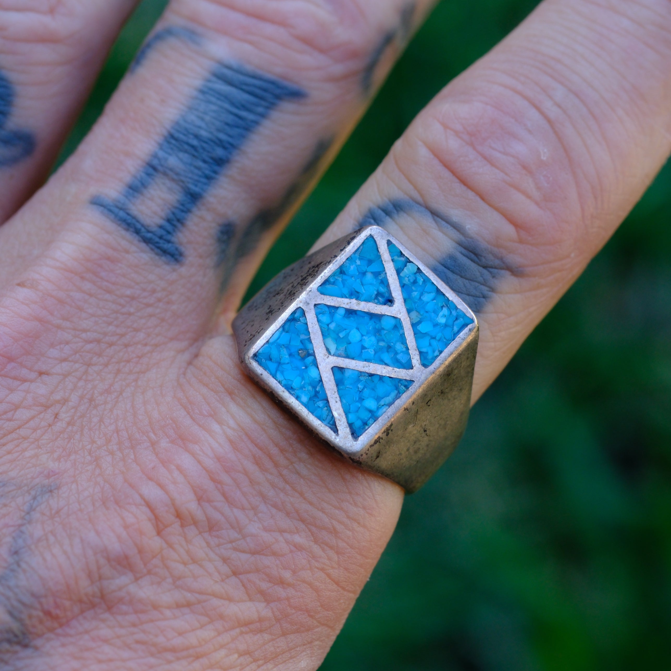 Vintage Sterling Crushed Turquoise Inlay Ring 11