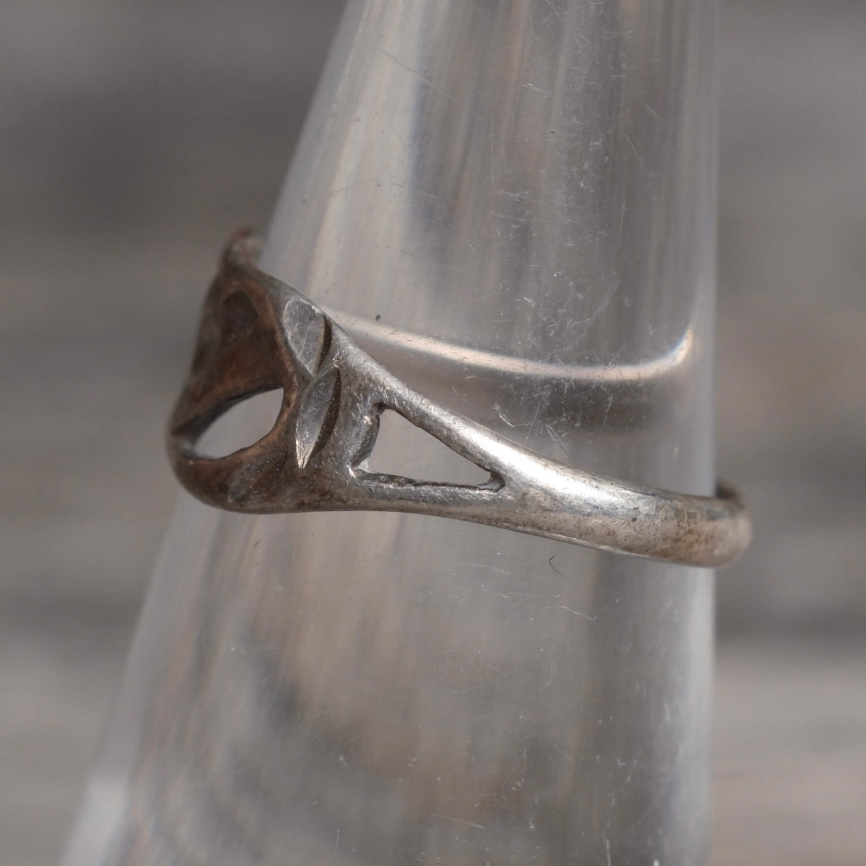 Vintage Sterling Silver Modernist Band Ring 5.75