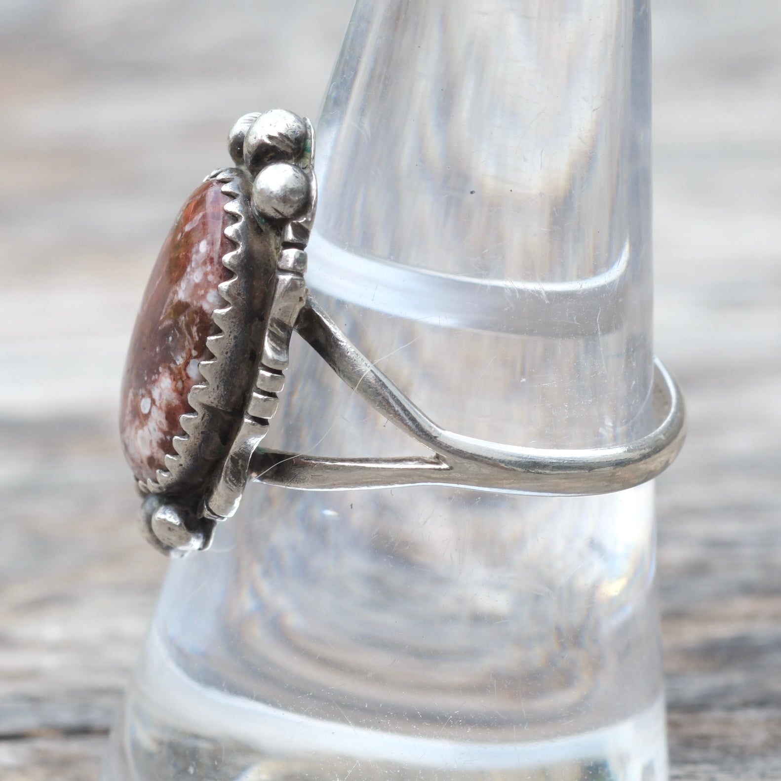 Vintage Sterling White Buffalo Ring 8.75