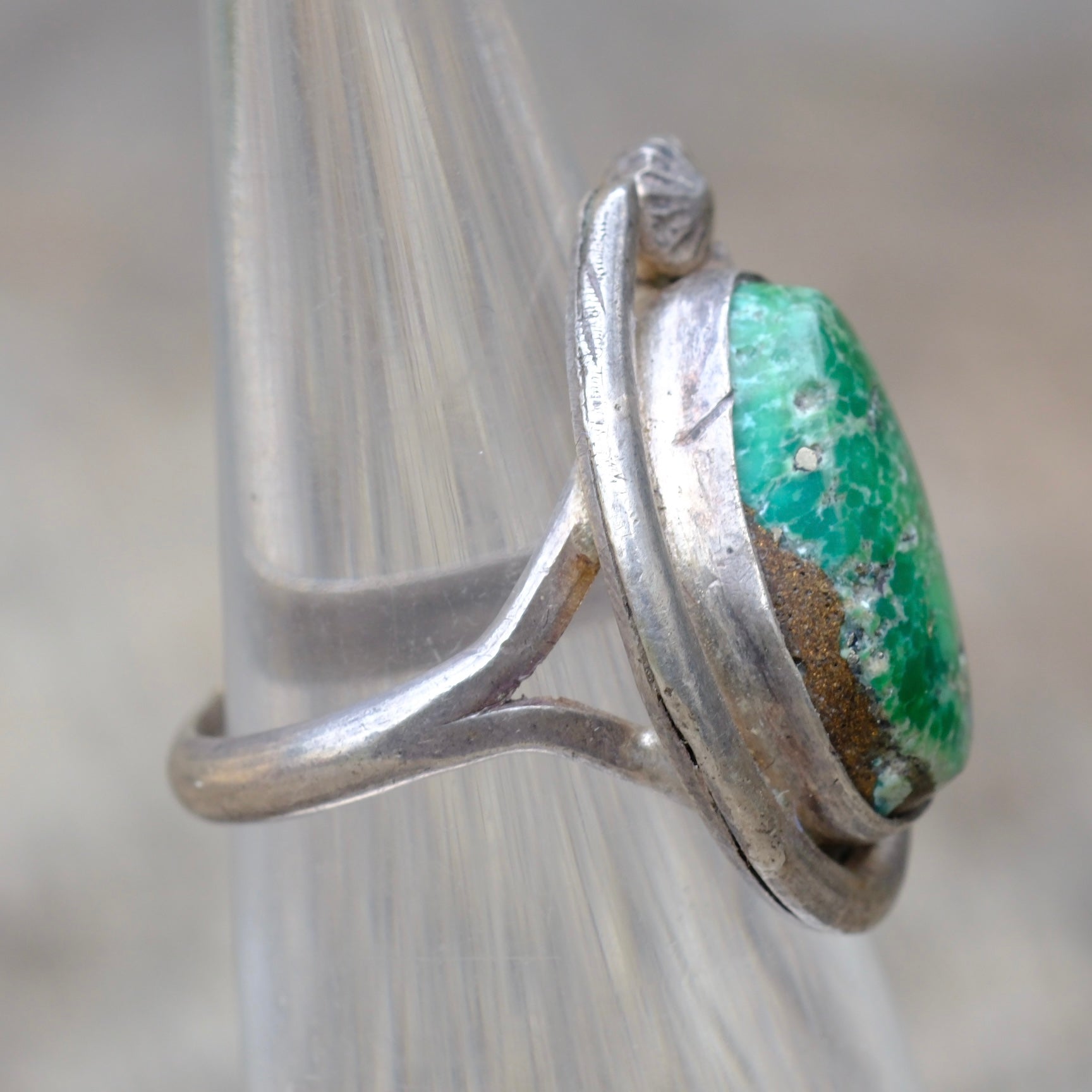 Vintage Sterling Turquoise Ring 4.25