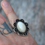 Vintage Sterling Mother Of Pearl Florette Ring 5.5