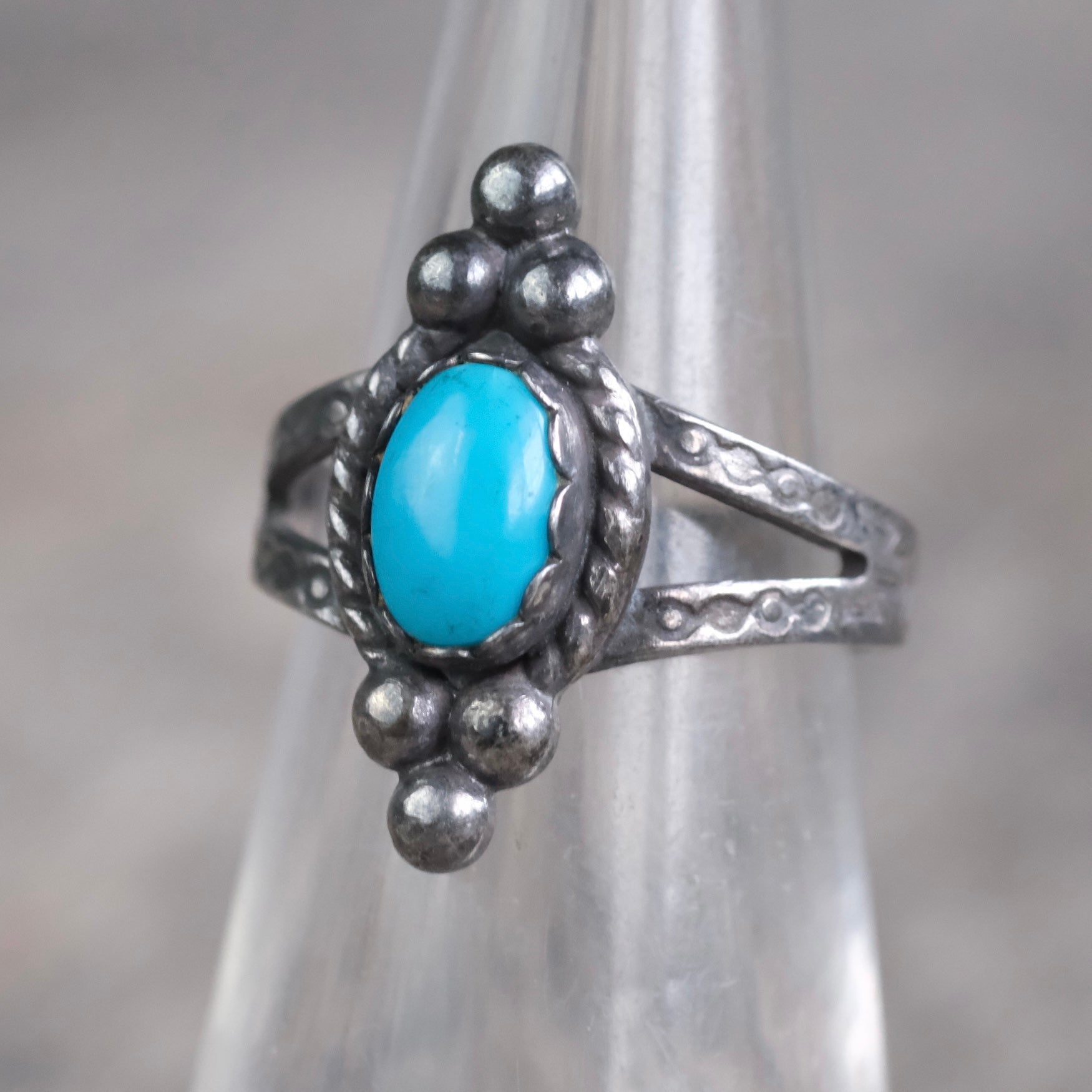 Vintage Sterling Turquoise Stamped Band Ring 5